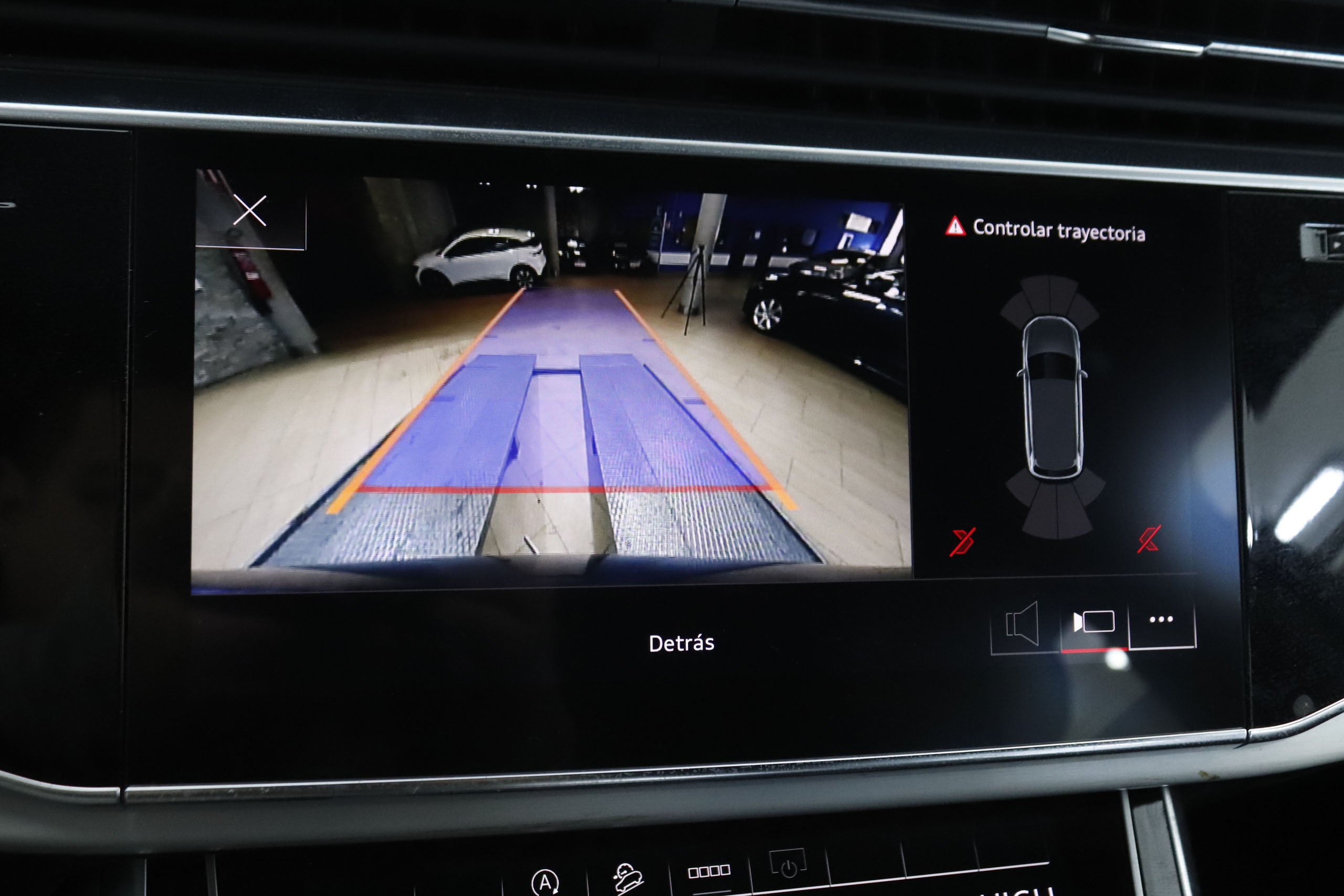 Audi Q7 3.0 HEV 50TDI S-LINE QUATTRO AUTO 7 PLAZAS 286CV 5P # IVA DEDUCIBLE, CUERO, NAVY foto 23