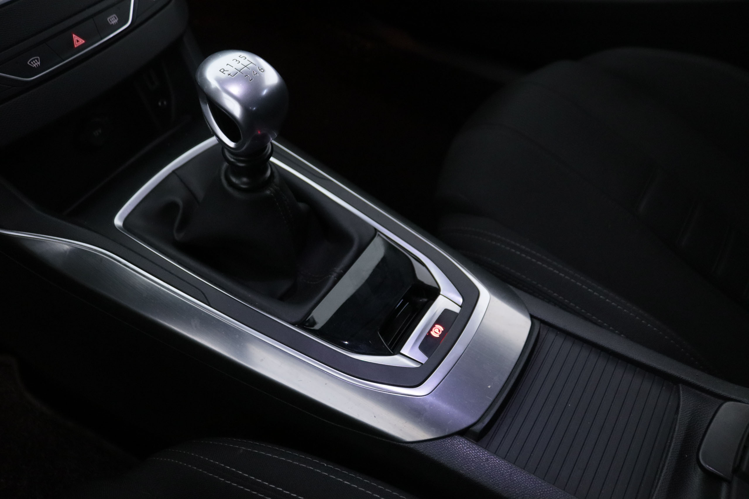 Peugeot 308 2.0 BLUEHDI 150CV ALLURE 5P # NAVY,PARKTRONIC foto 21