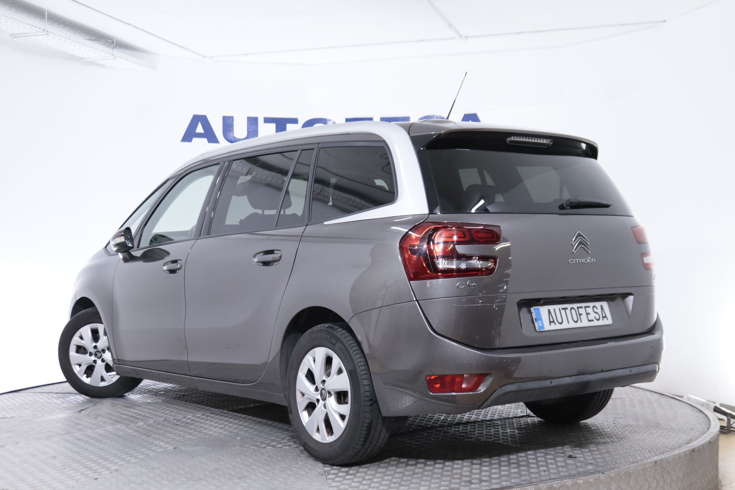 Citroen C4 Grand Picasso C4 GRAND PICASSO 1.2 PURETECH 130CV FEEL 7 PLAZAS 5P # NAVY,CAMARA TRASERA foto 9