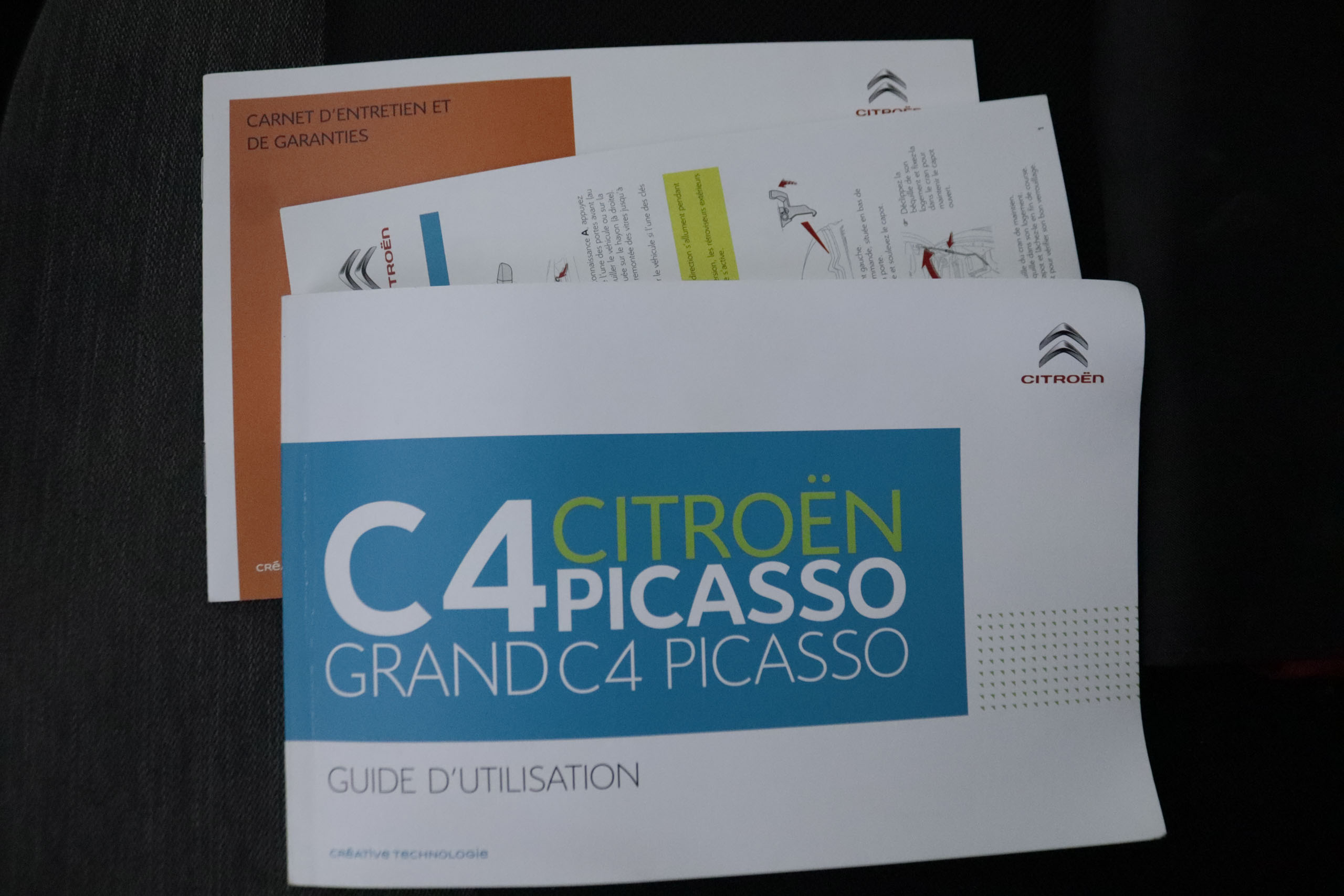 Citroen C4 Grand Picasso C4 GRAND PICASSO 1.2 PURETECH 130CV FEEL 7 PLAZAS 5P # NAVY,CAMARA TRASERA foto 28