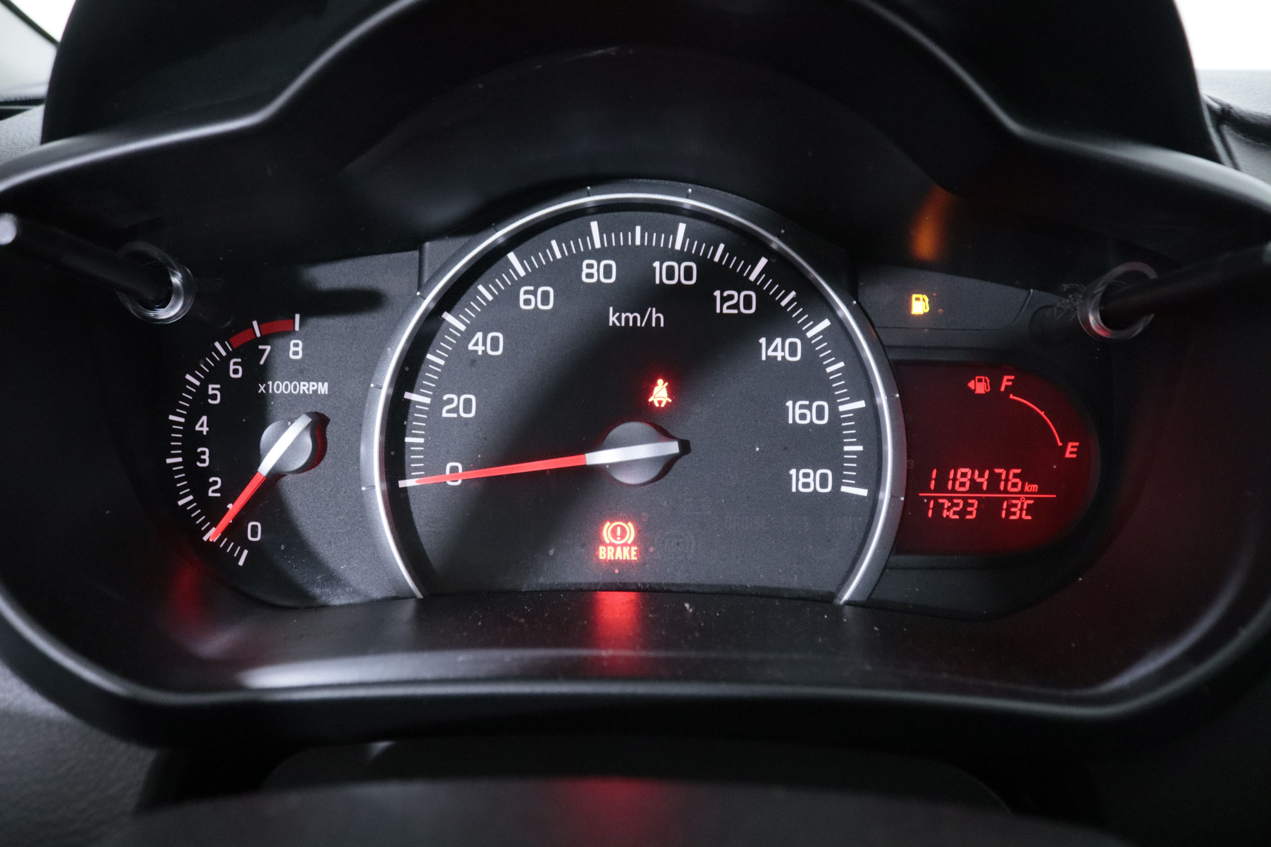 Suzuki Celerio 1.0 VVT PRIVILEGE 68CV 5P foto 19