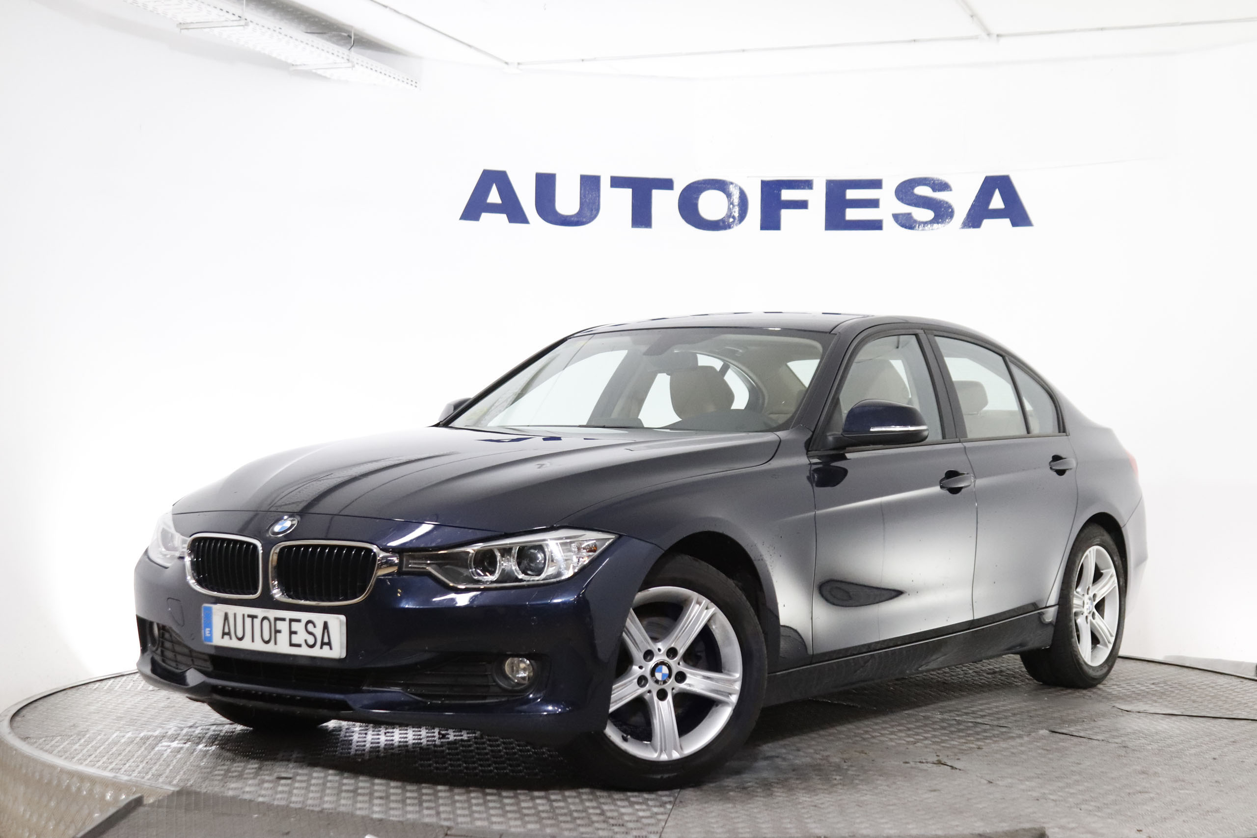 BMW 320 SERIE 3 320D AUTO 184CV 4P # CUERO,NAVY,BIXENON,PARKTRONIC foto 1
