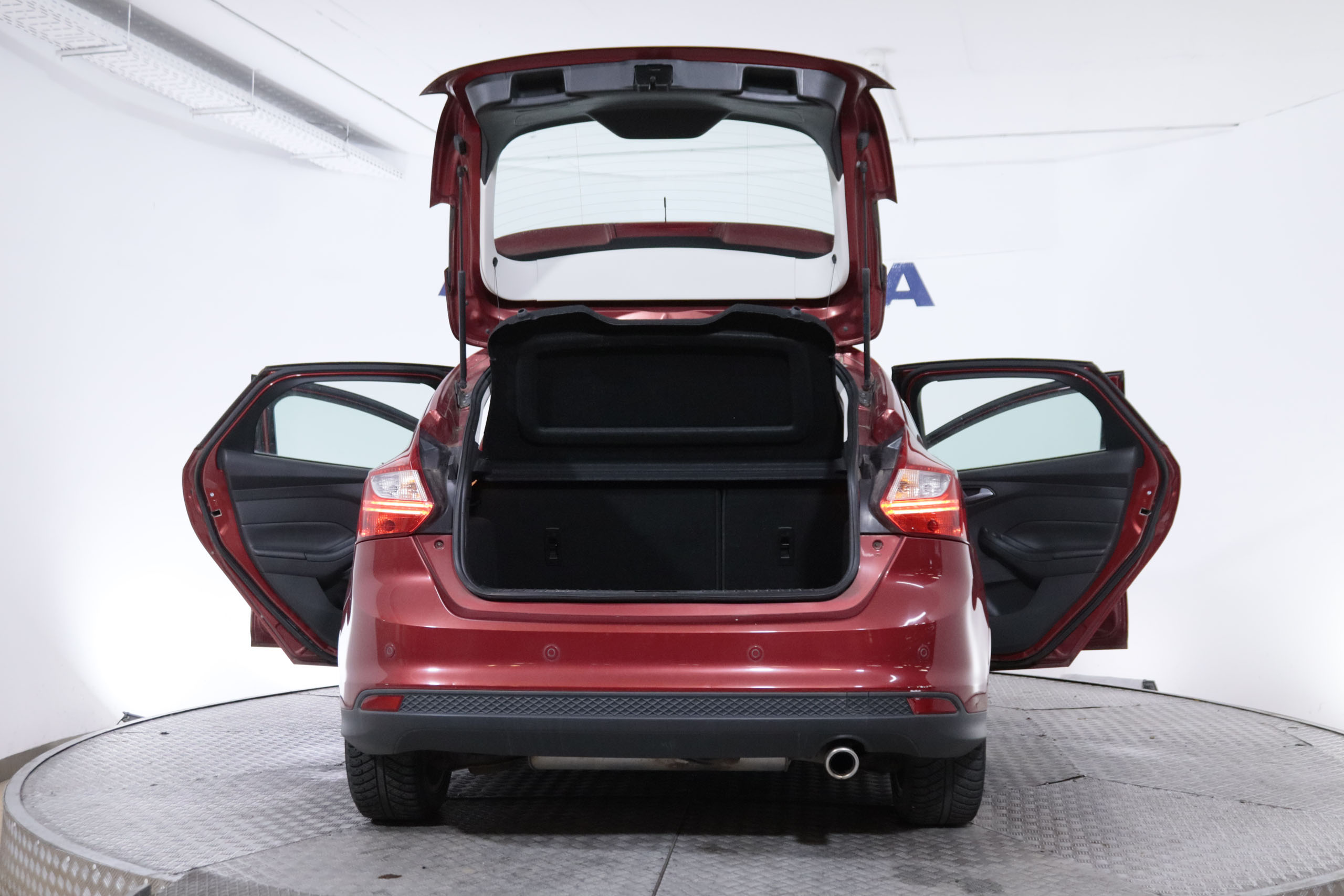 Ford Focus 1.6 ECOBOOST TITANIUM 150CV 5P # TECHO ELE,NAVY, PARKTRONIC foto 11