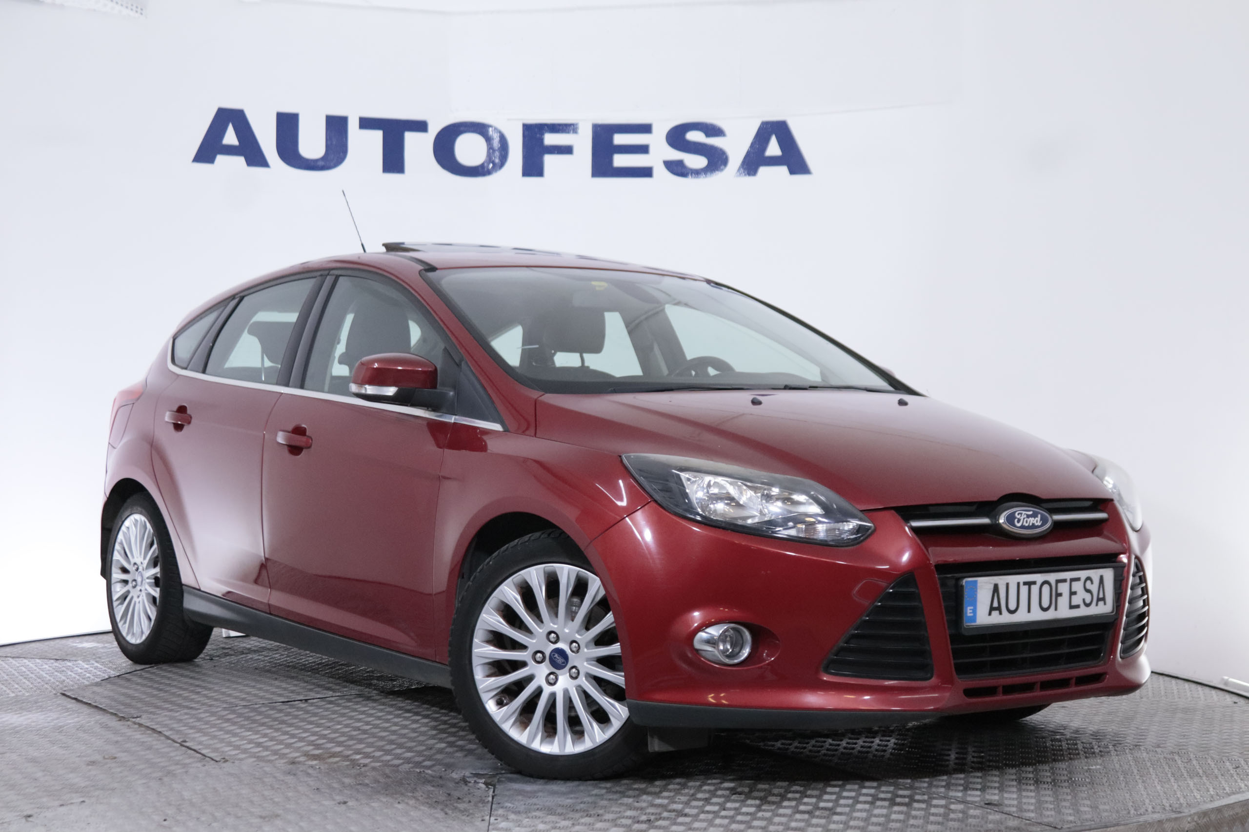 Ford Focus 1.6 ECOBOOST TITANIUM 150CV 5P # TECHO ELE,NAVY, PARKTRONIC foto 3