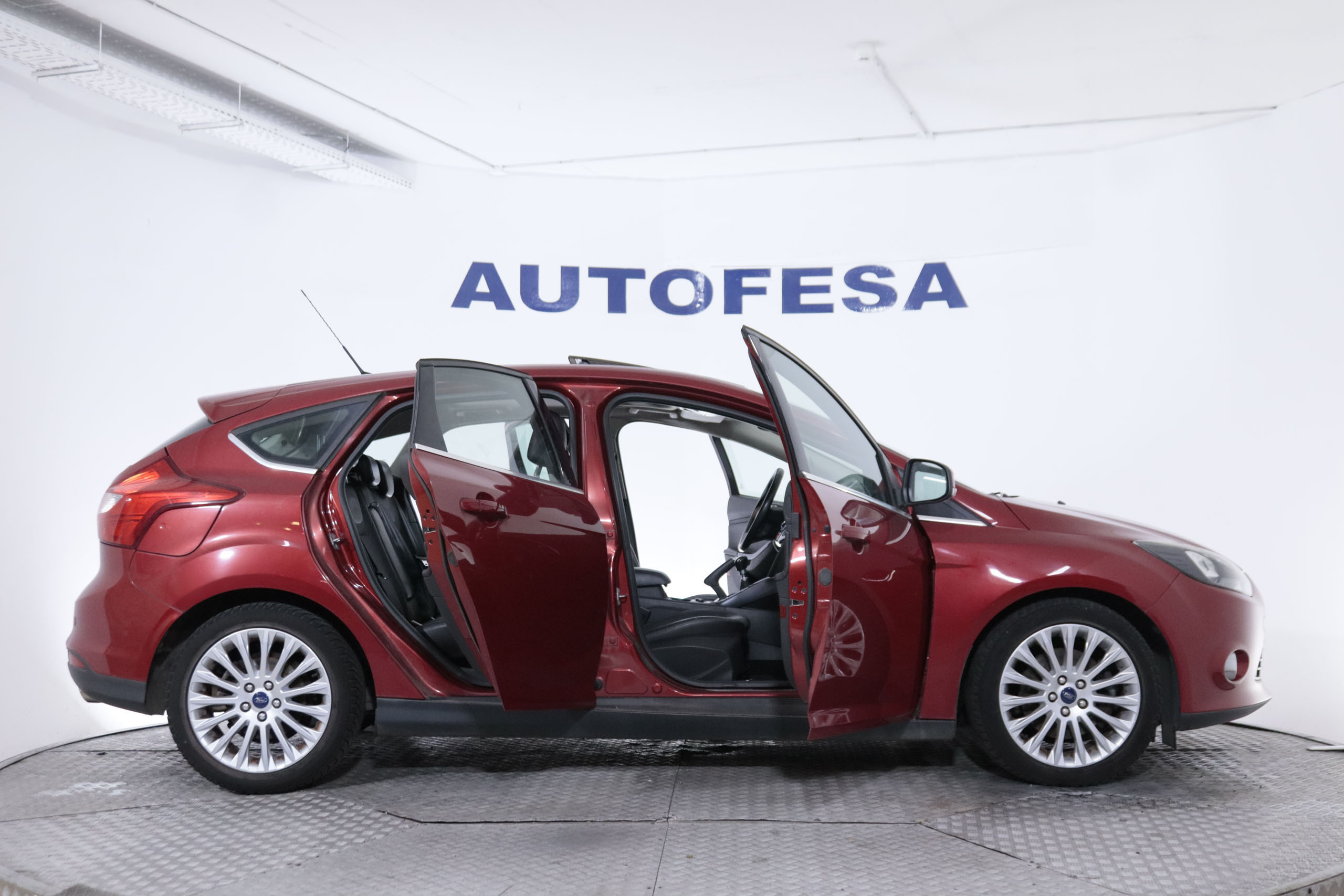 Ford Focus 1.6 ECOBOOST TITANIUM 150CV 5P # TECHO ELE,NAVY, PARKTRONIC foto 13