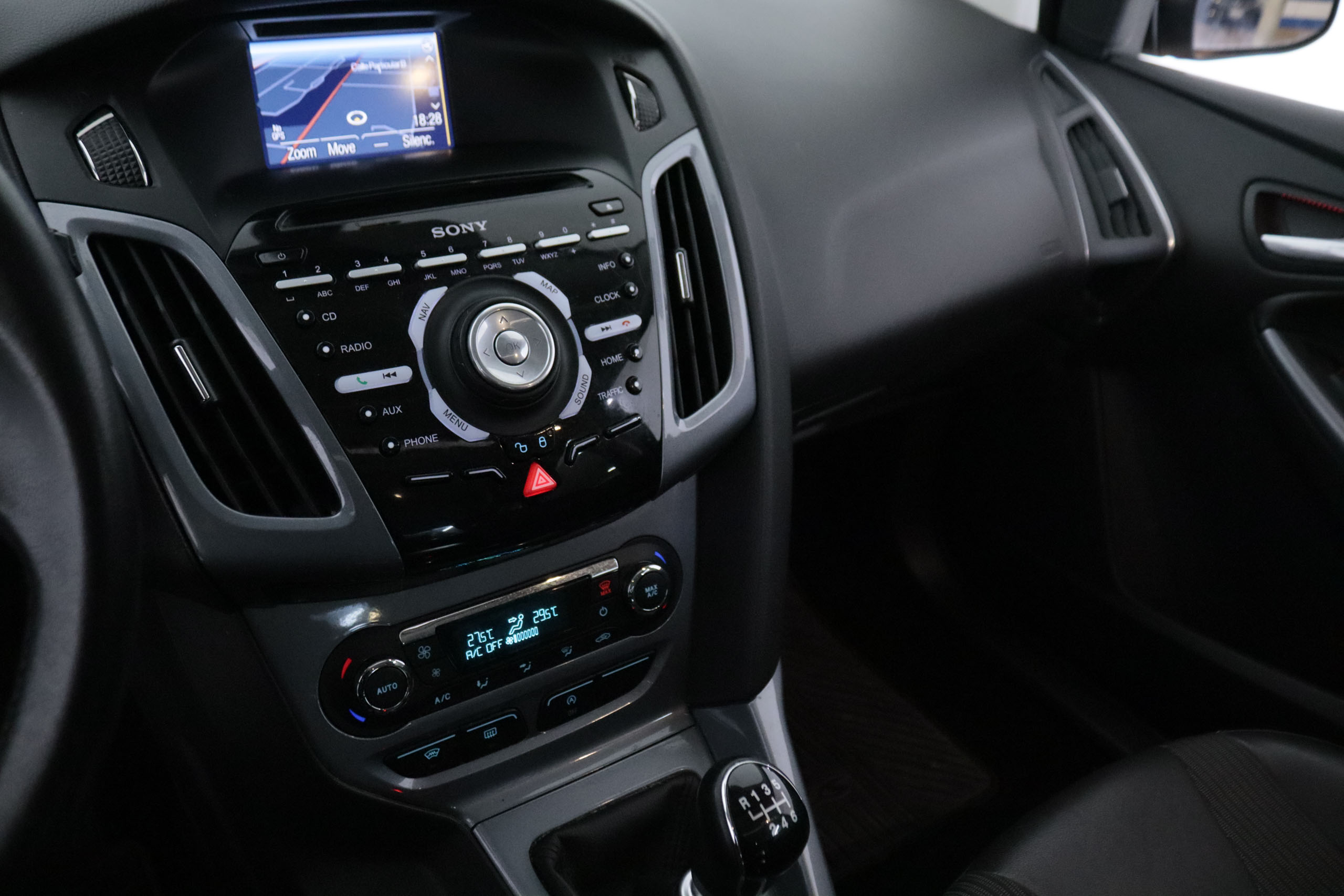 Ford Focus 1.6 ECOBOOST TITANIUM 150CV 5P # TECHO ELE,NAVY, PARKTRONIC foto 18