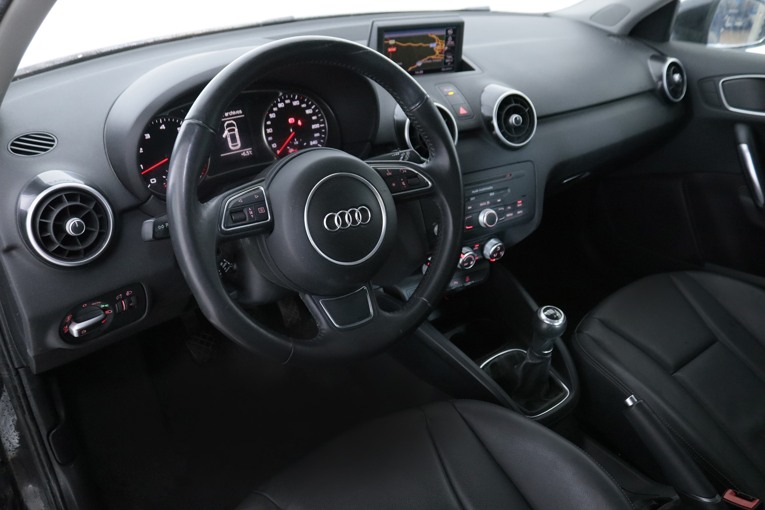 Audi A1 1.2 TFSI SPORTBACK 86CV 5P #CUERO, NAVY, PARKTRONIC foto 13