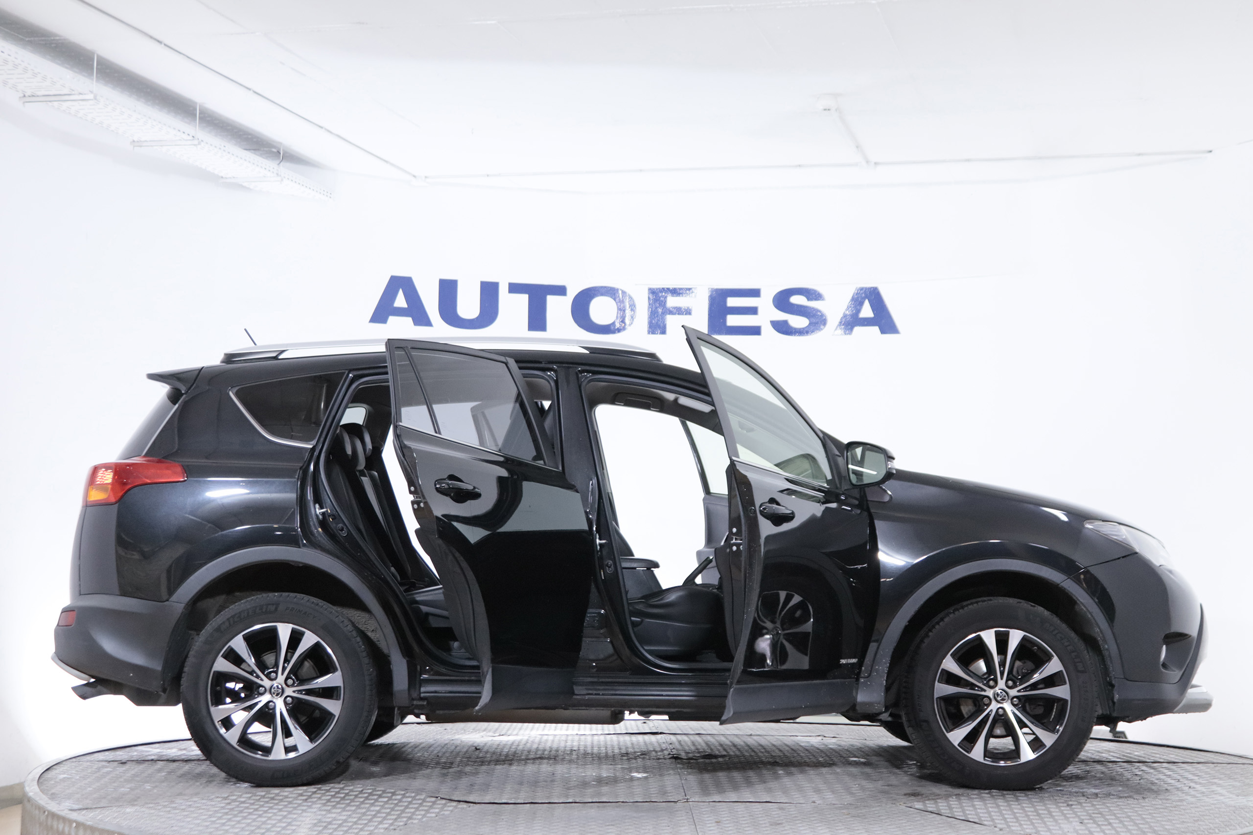 Toyota Rav 4 2.0 D-4D SPORT EDITION 124CV 5P # NAVY, PARKTRONIC foto 13