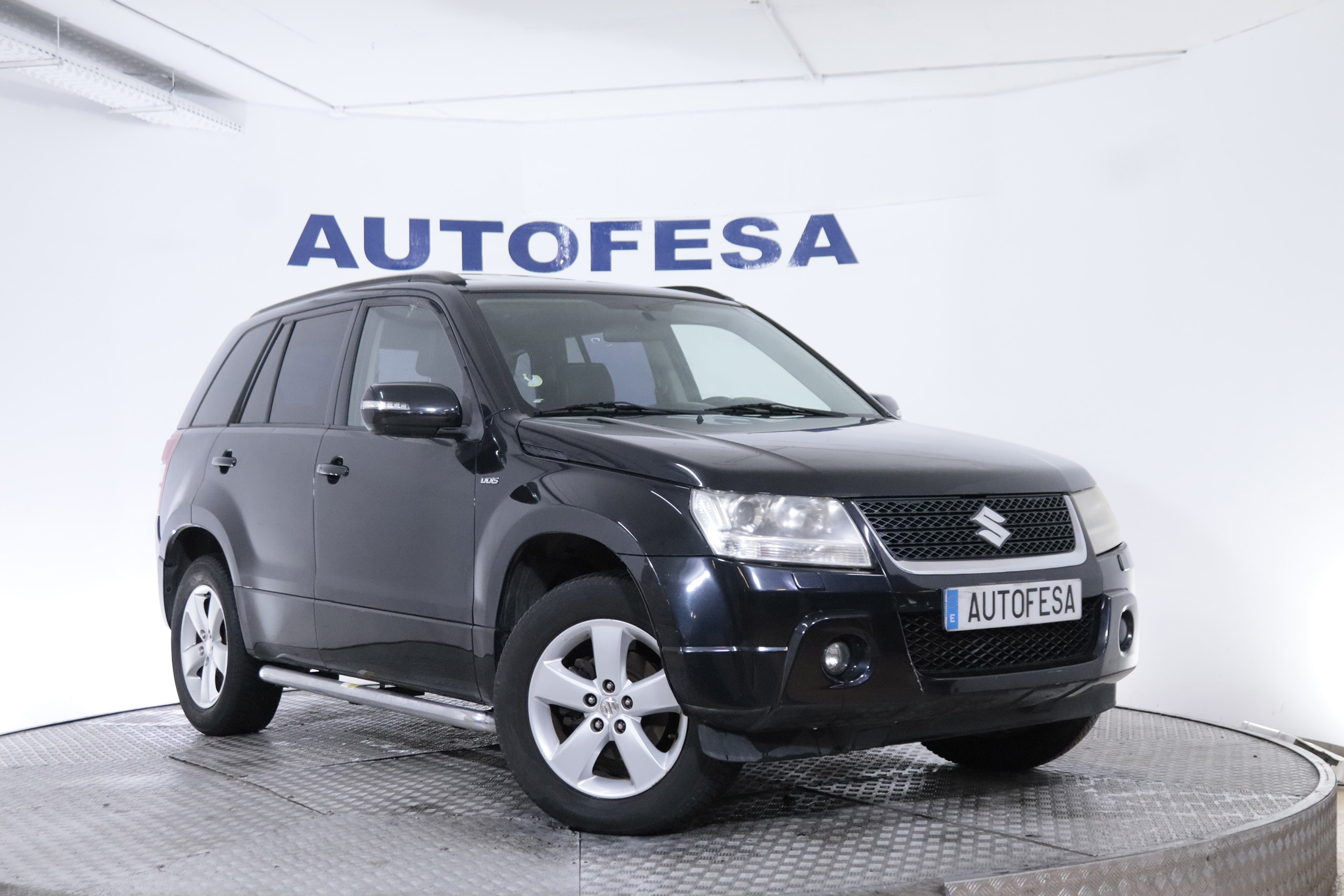 Suzuki Grand Vitara 1.9 DDIS LUXE 4X4 124CV 5P # TECHO ELEC, NAVY foto 3