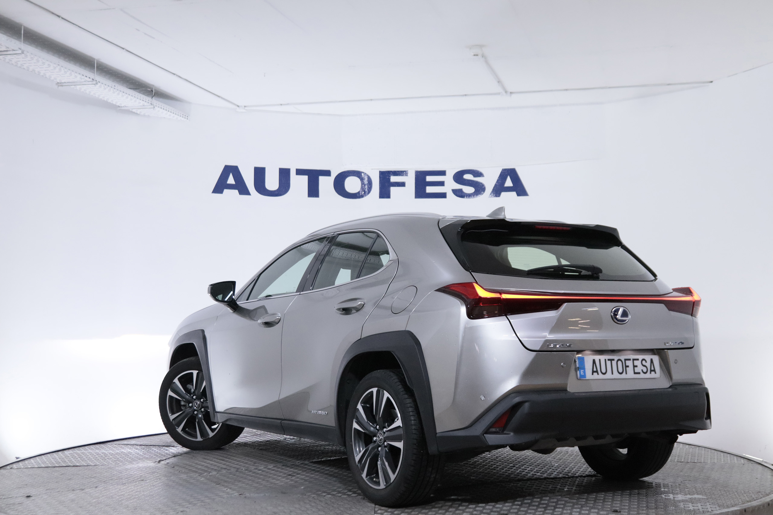 Lexus UX 250h 2.0 HEV BUISNESS AUTO 152CV 5P # PARKTRONIC foto 9