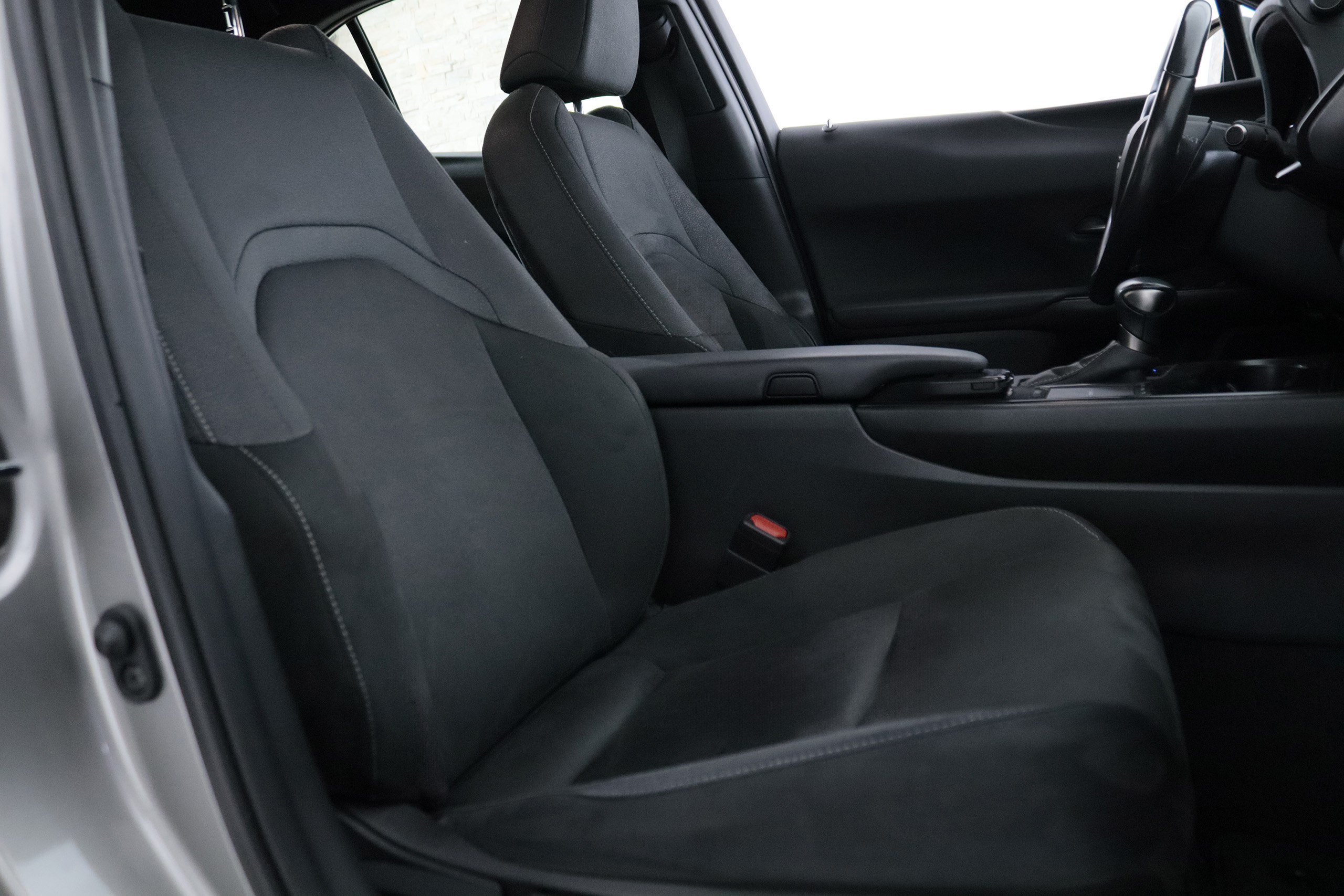 Lexus UX 250h 2.0 HEV BUISNESS AUTO 152CV 5P # PARKTRONIC foto 25