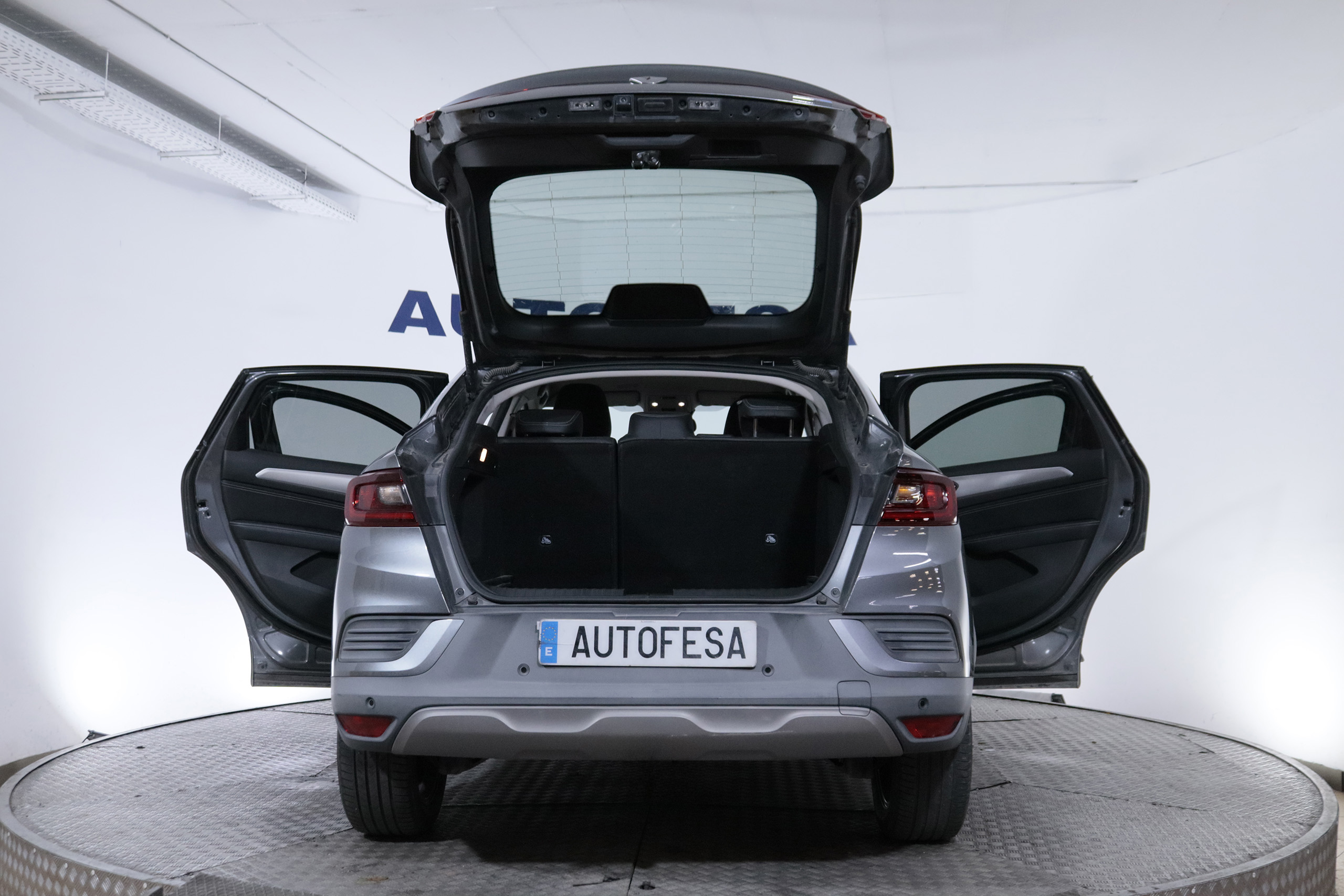 Renault ARKANA 1.6 E TECH ZEN AUTO 145CV 5P # NAVY, PARKTRONIC foto 10