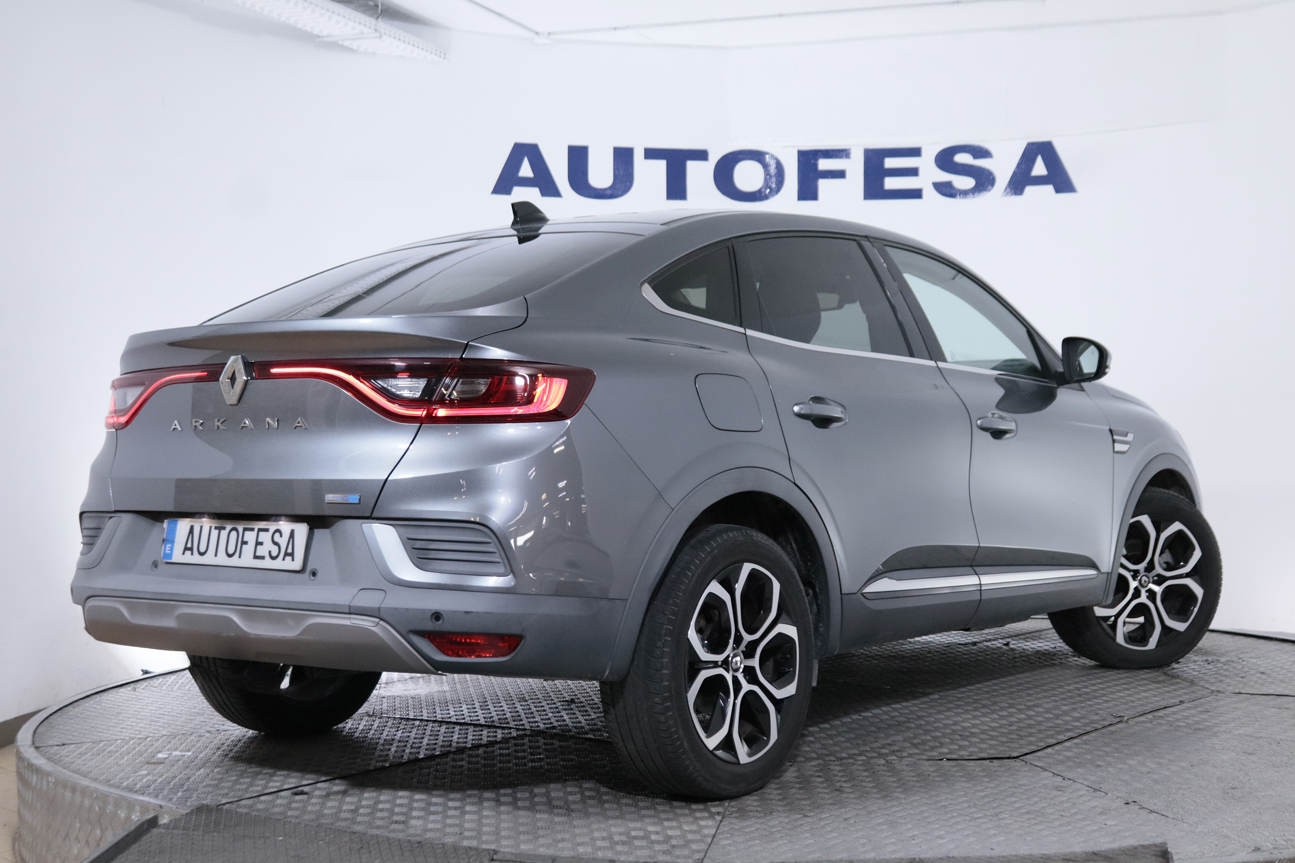 Renault ARKANA 1.6 E TECH ZEN AUTO 145CV 5P # NAVY, PARKTRONIC foto 5