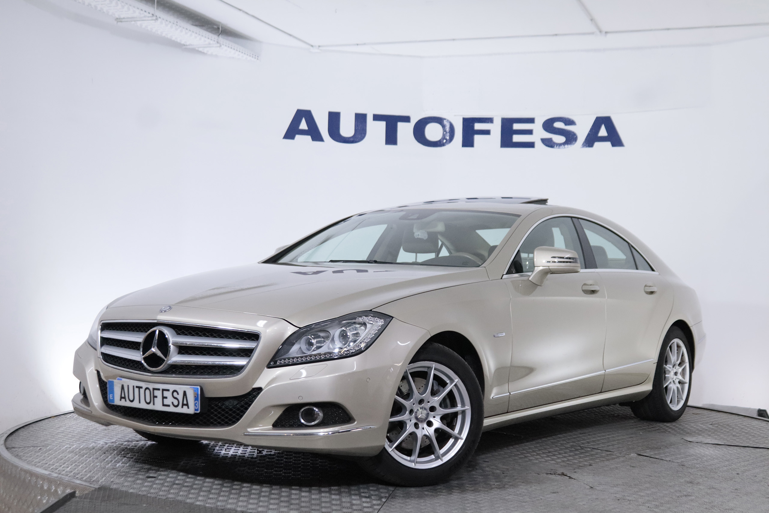 Mercedes-benz Cls 350 CLASE C CLS350 CDI AUTO 258CV 4P # CUERO, TECHO ELEC, NAVY foto 1