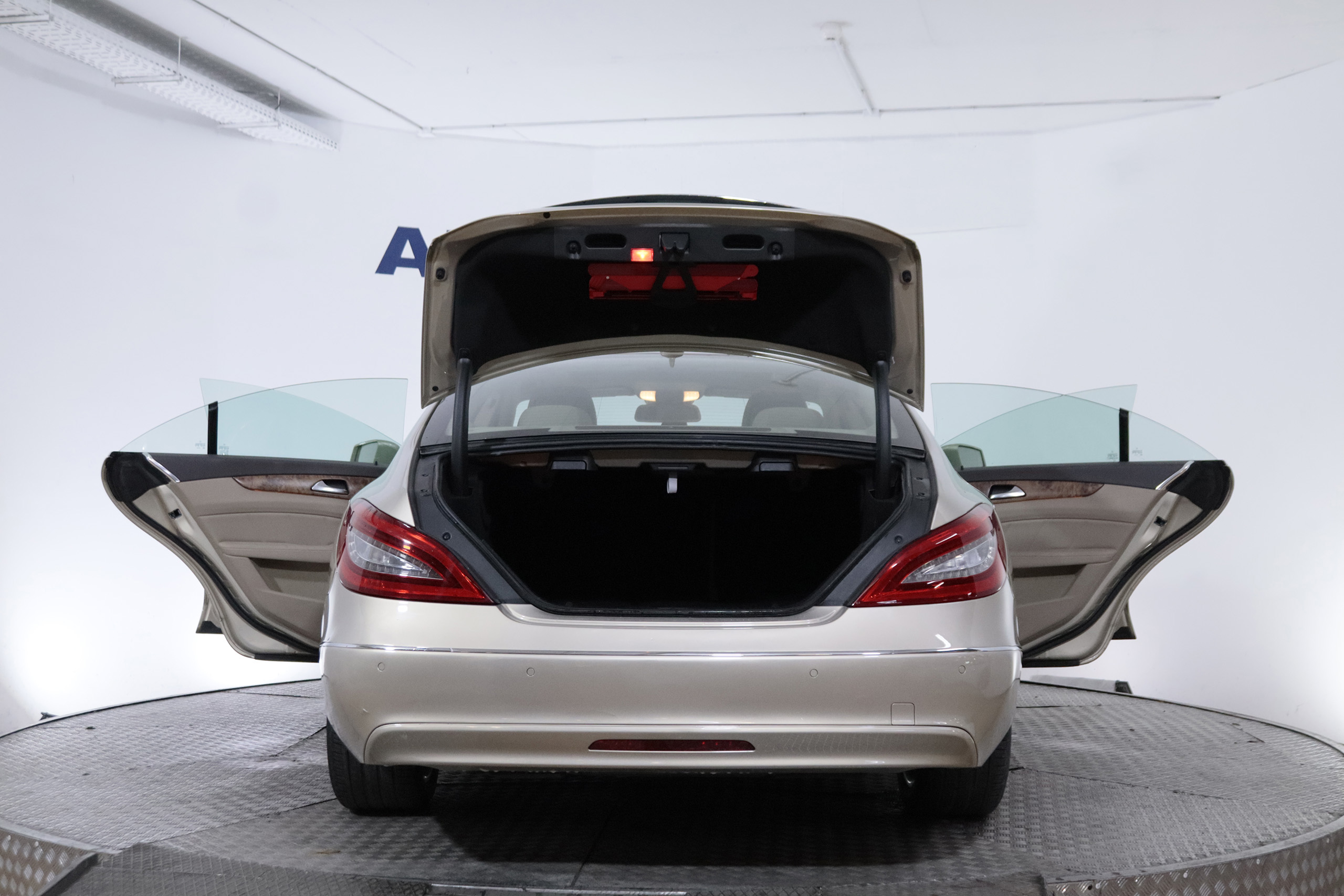 Mercedes-benz Cls 350 CLASE C CLS350 CDI AUTO 258CV 4P # CUERO, TECHO ELEC, NAVY foto 10