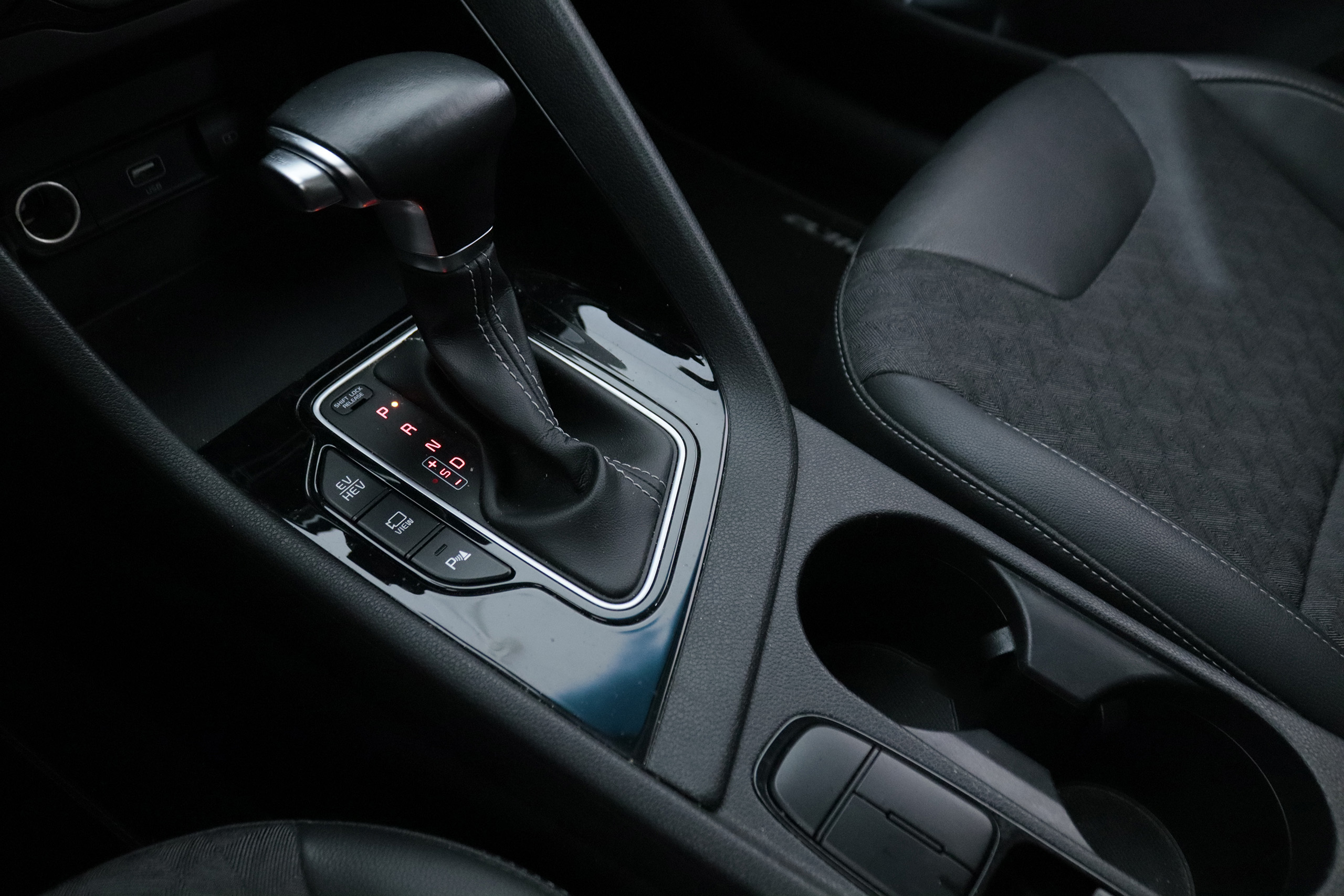 Kia Niro 1.6 PHEV DRIVE AUTO 141CV 5P # IVA DEDUCIBLE, NAVY, PARKTRONIC foto 20