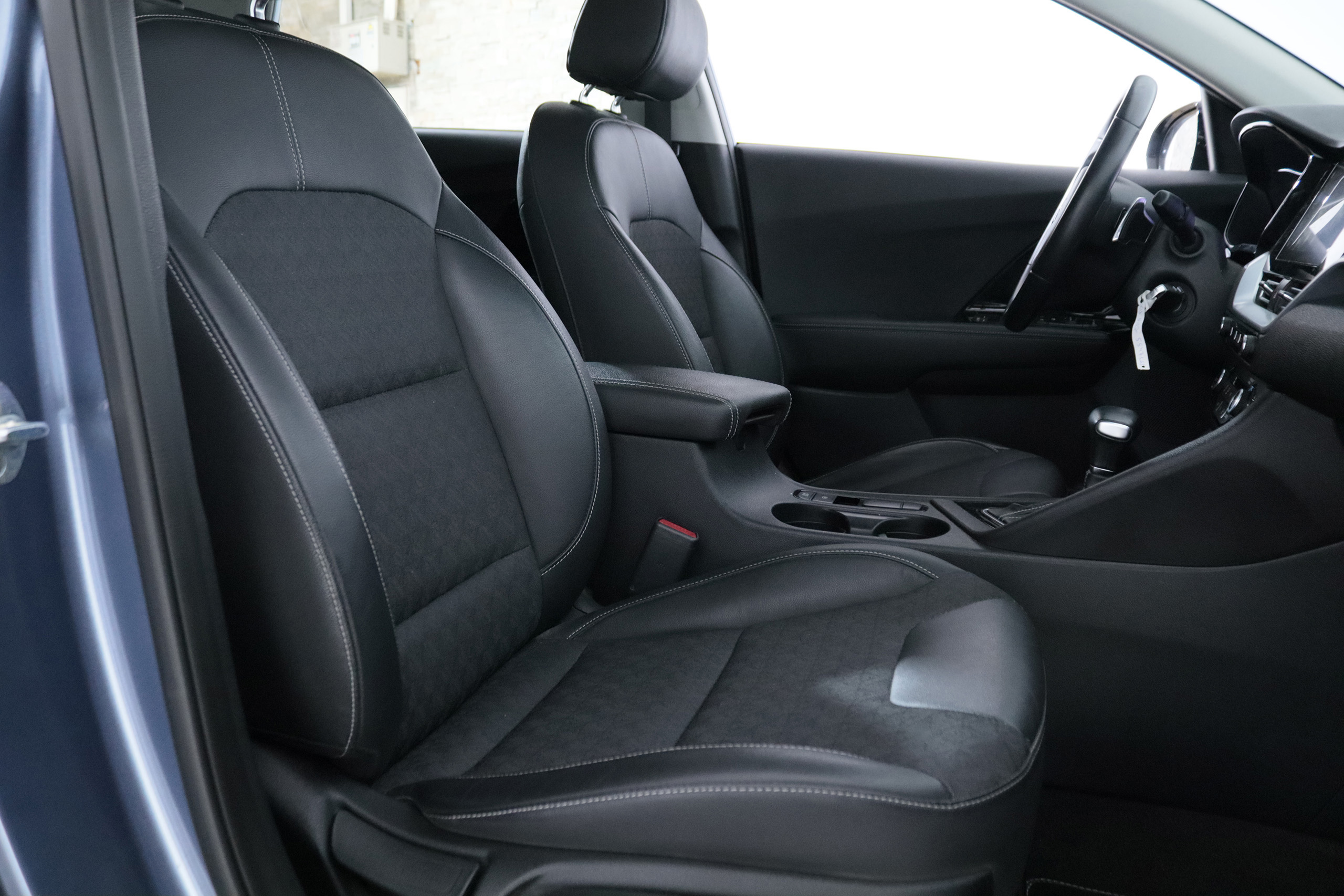 Kia Niro 1.6 PHEV DRIVE AUTO 141CV 5P # IVA DEDUCIBLE, NAVY, PARKTRONIC foto 22