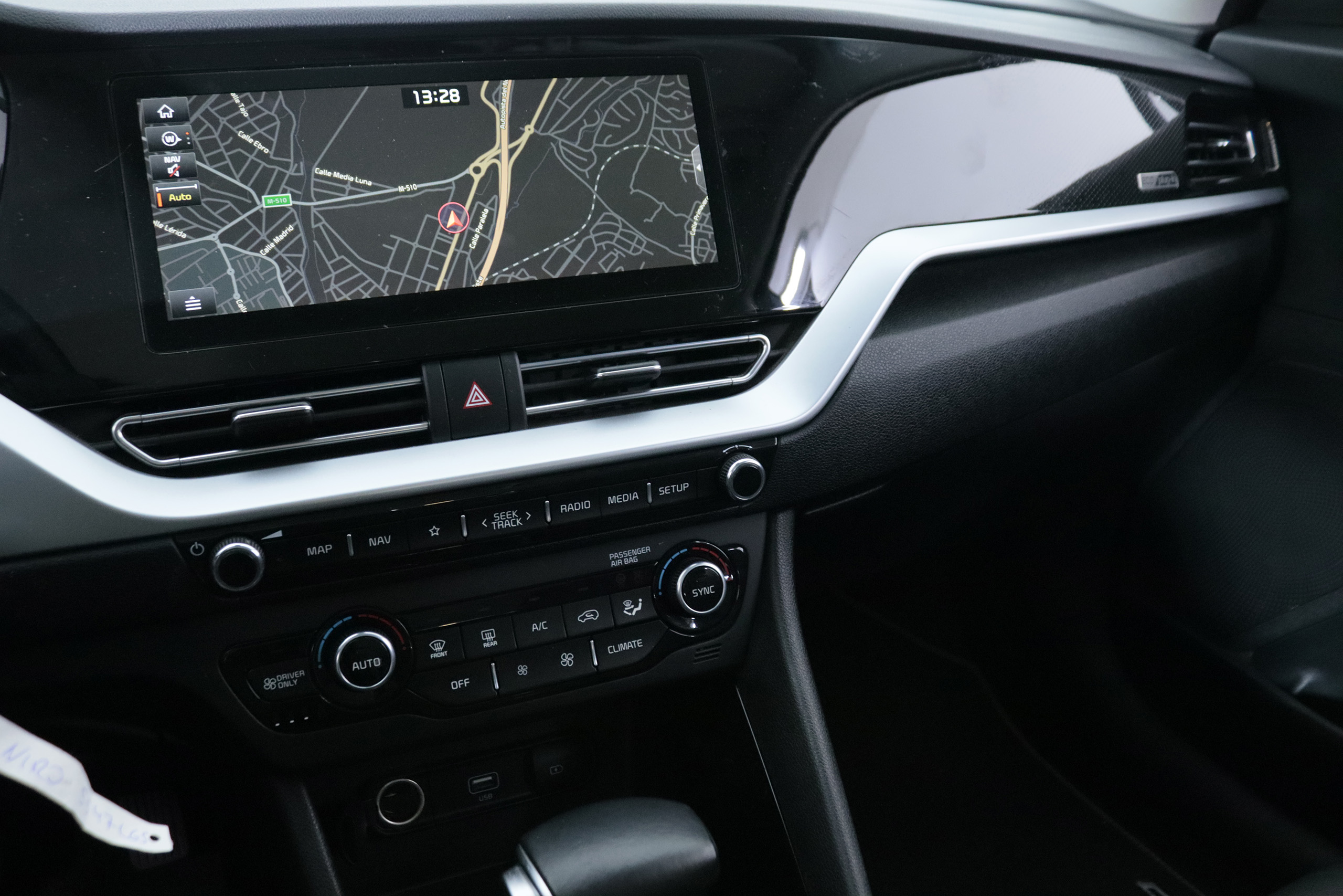 Kia Niro 1.6 PHEV DRIVE AUTO 141CV 5P # IVA DEDUCIBLE, NAVY, PARKTRONIC foto 17