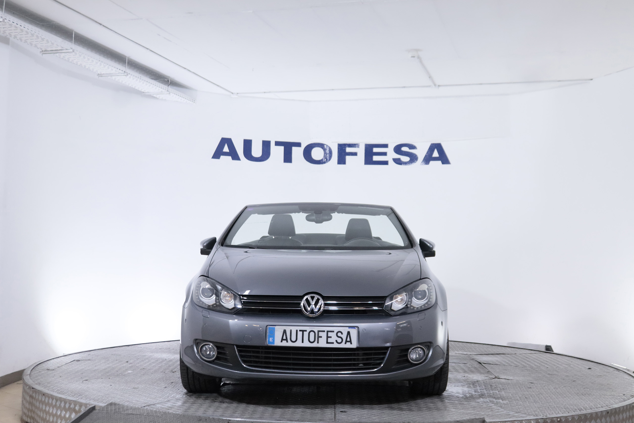 Volkswagen Golf CABRIO 2.0 TDI DSG AUTO 140CV 2P # CUERO, PARKTRONIC foto 3