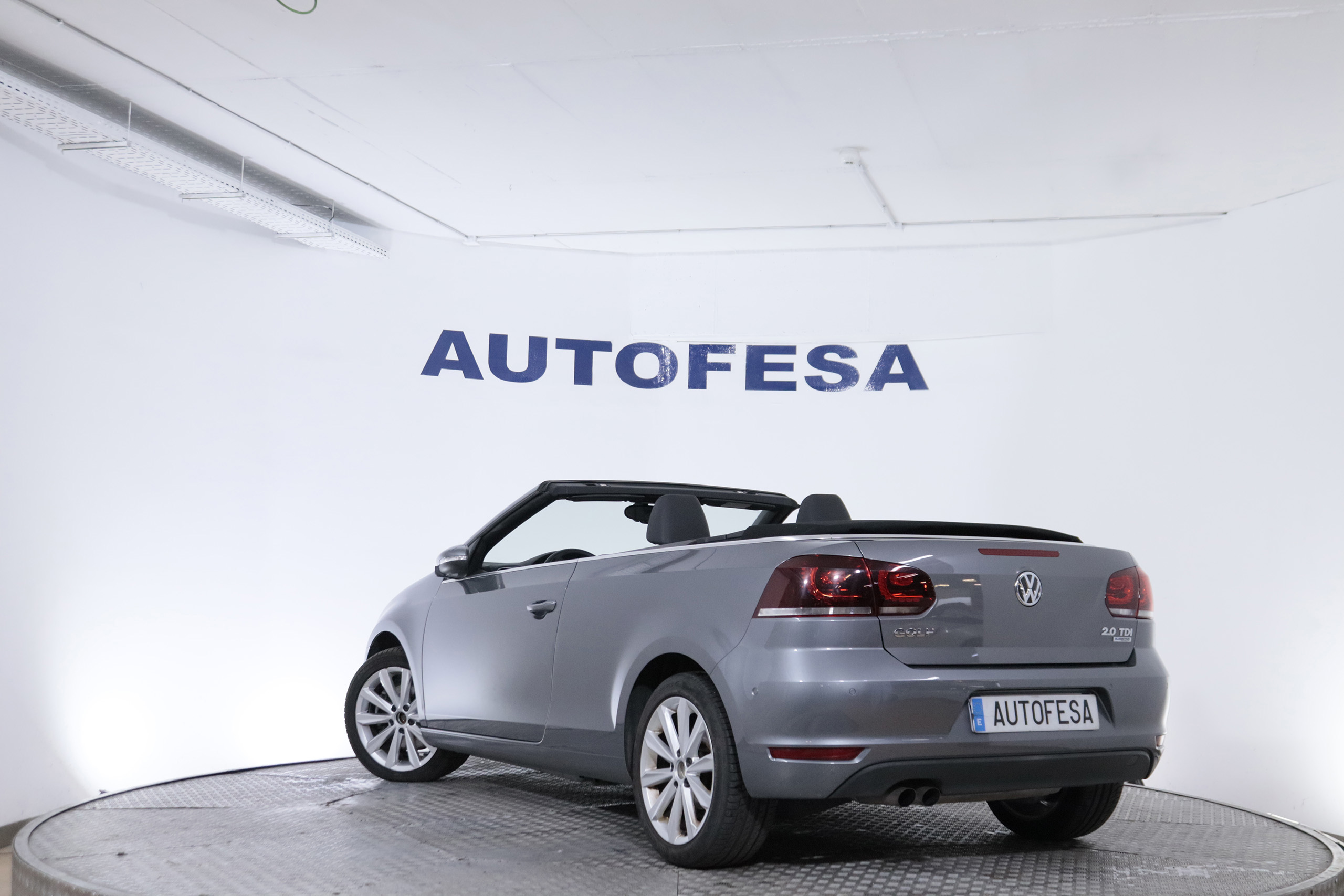 Volkswagen Golf CABRIO 2.0 TDI DSG AUTO 140CV 2P # CUERO, PARKTRONIC foto 6