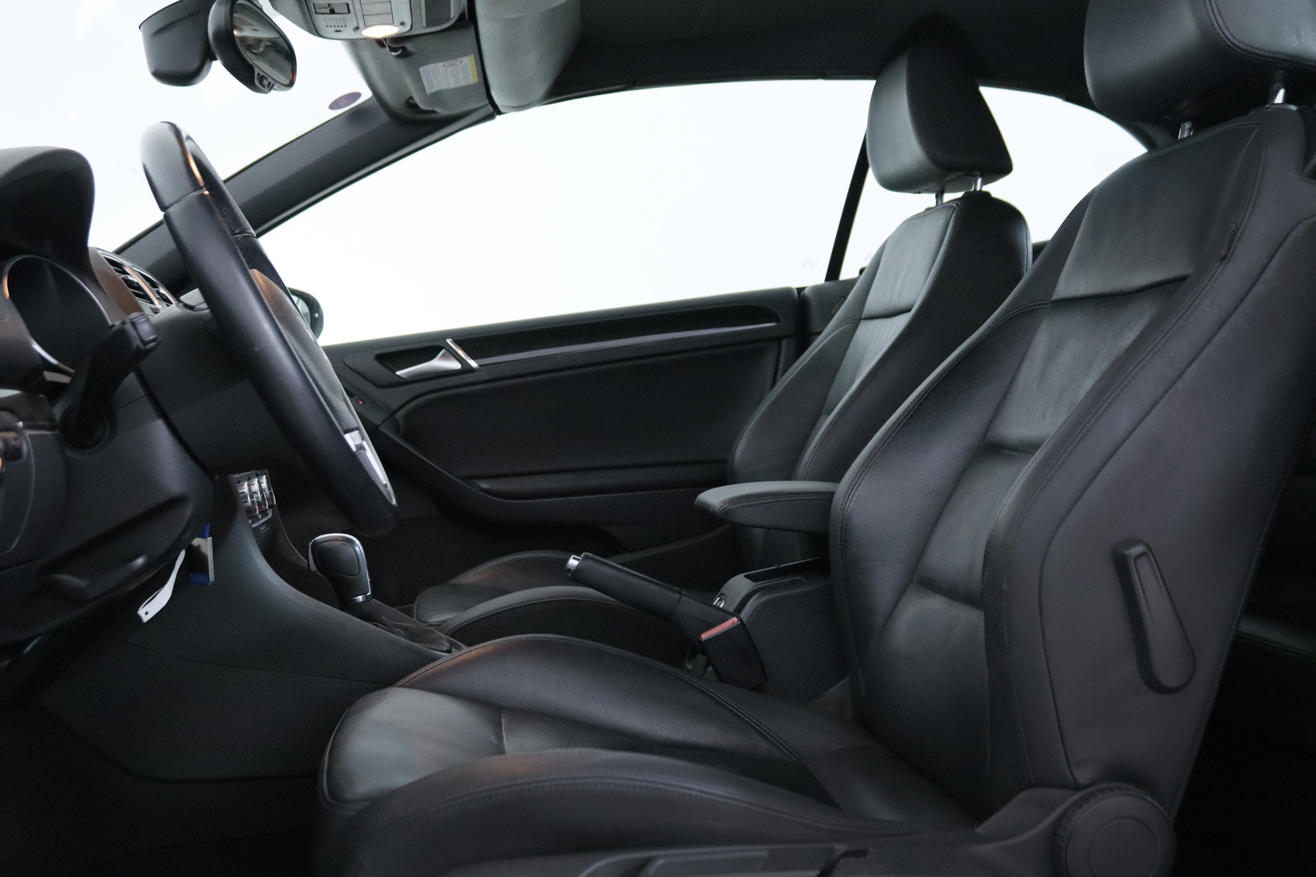 Volkswagen Golf CABRIO 2.0 TDI DSG AUTO 140CV 2P # CUERO, PARKTRONIC foto 23