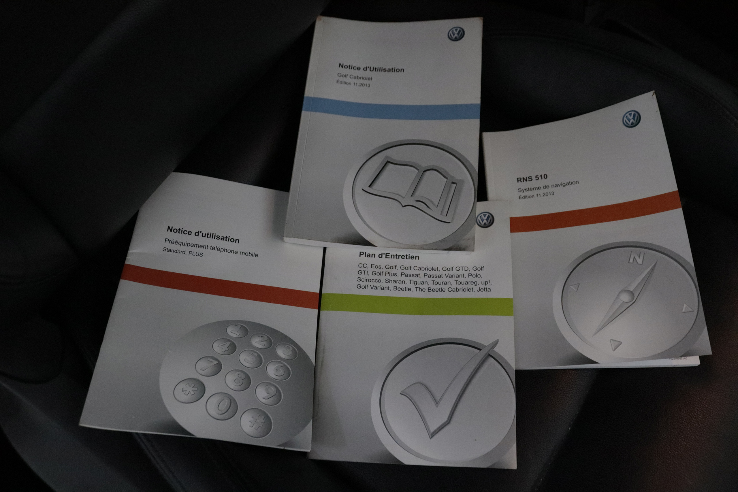 Volkswagen Golf CABRIO 2.0 TDI DSG AUTO 140CV 2P # CUERO, PARKTRONIC foto 26