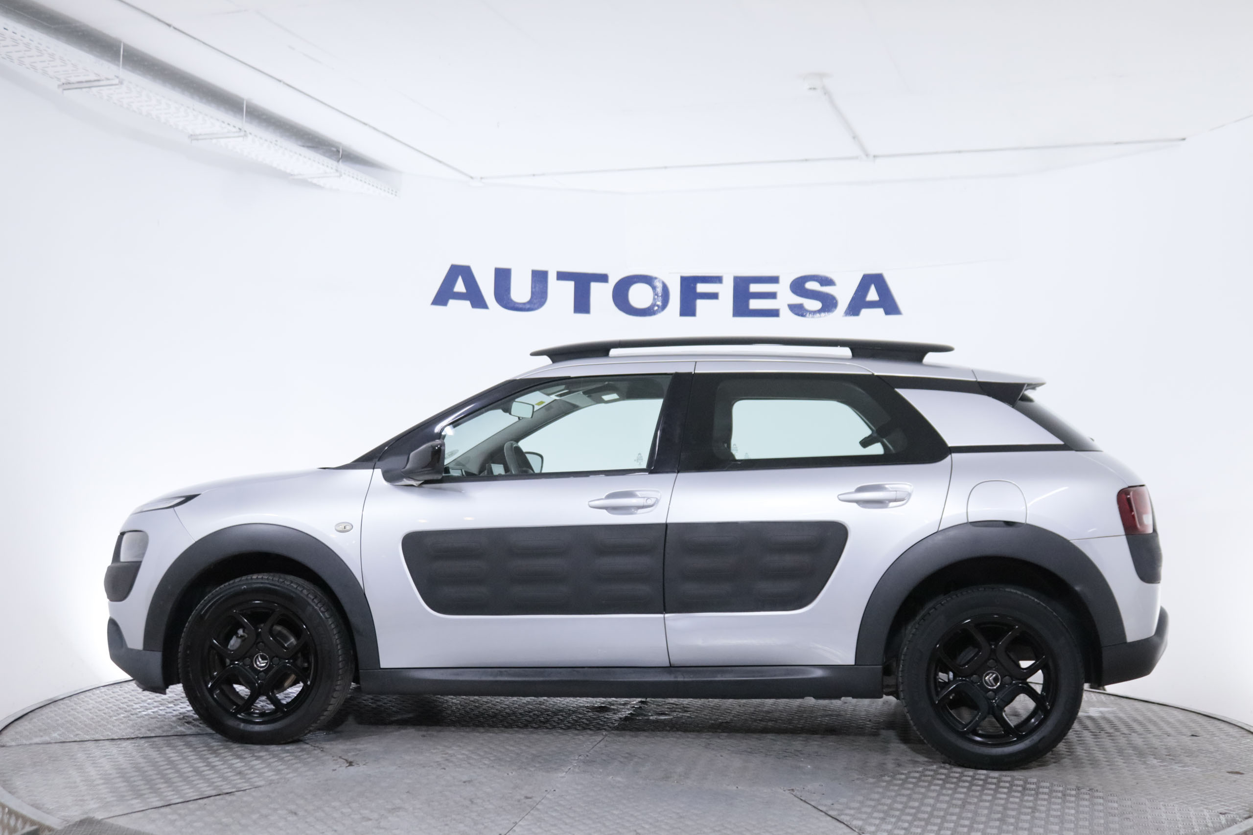 Citroen C4 Cactus 1.6 HDI FEEL AUTO 92CV 5P foto 5