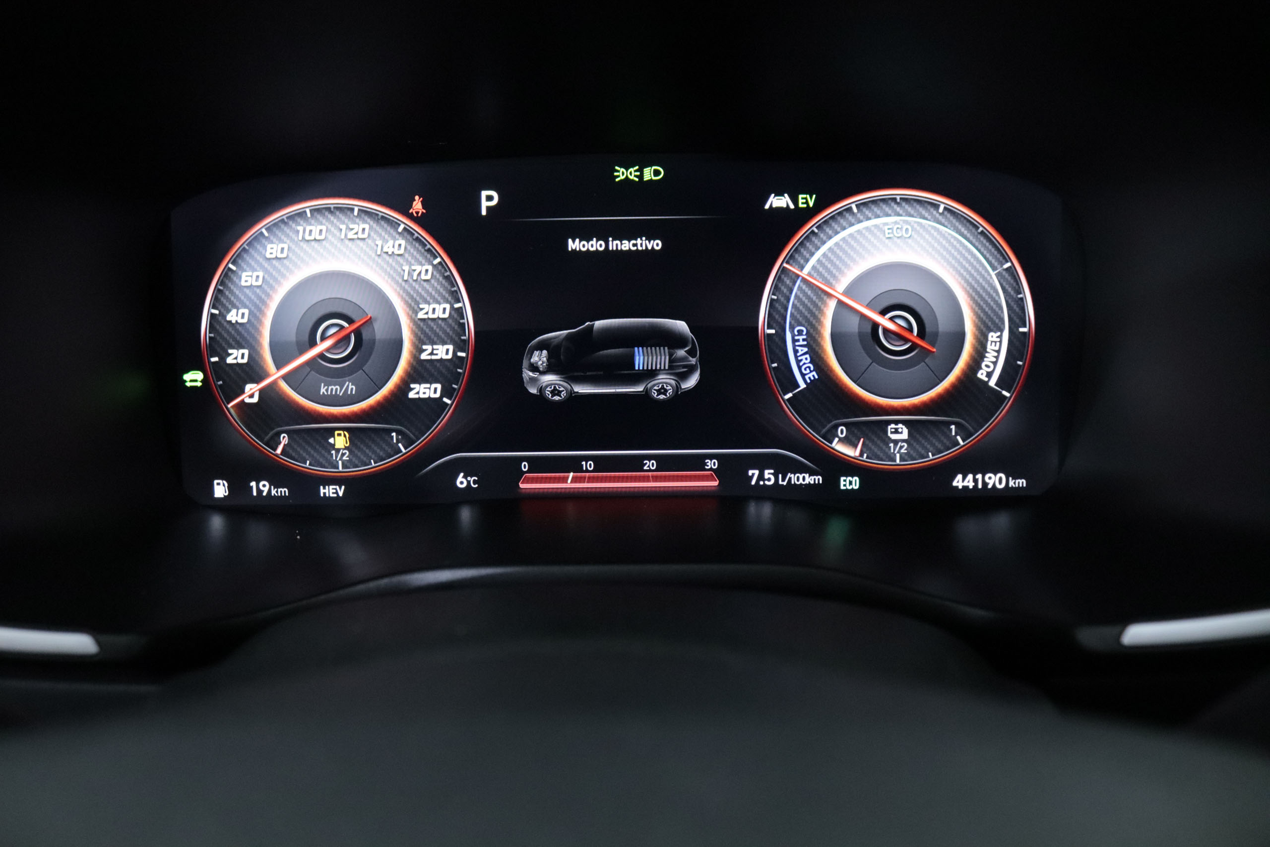 Hyundai Santa Fe 1.6 PHEV TECNO AUTO 265CV 4x4 7 PLAZAS 5P #CUERO, TECHO ELEC PANORAMICO, NAVY foto 28