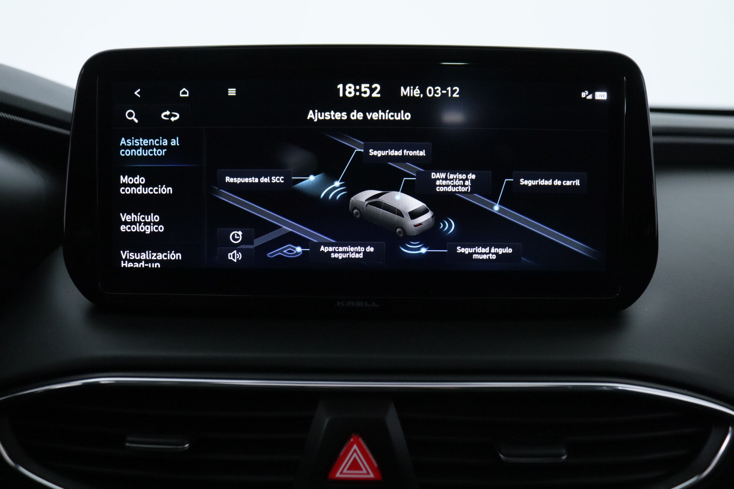 Hyundai Santa Fe 1.6 PHEV TECNO AUTO 265CV 4x4 7 PLAZAS 5P #CUERO, TECHO ELEC PANORAMICO, NAVY foto 26