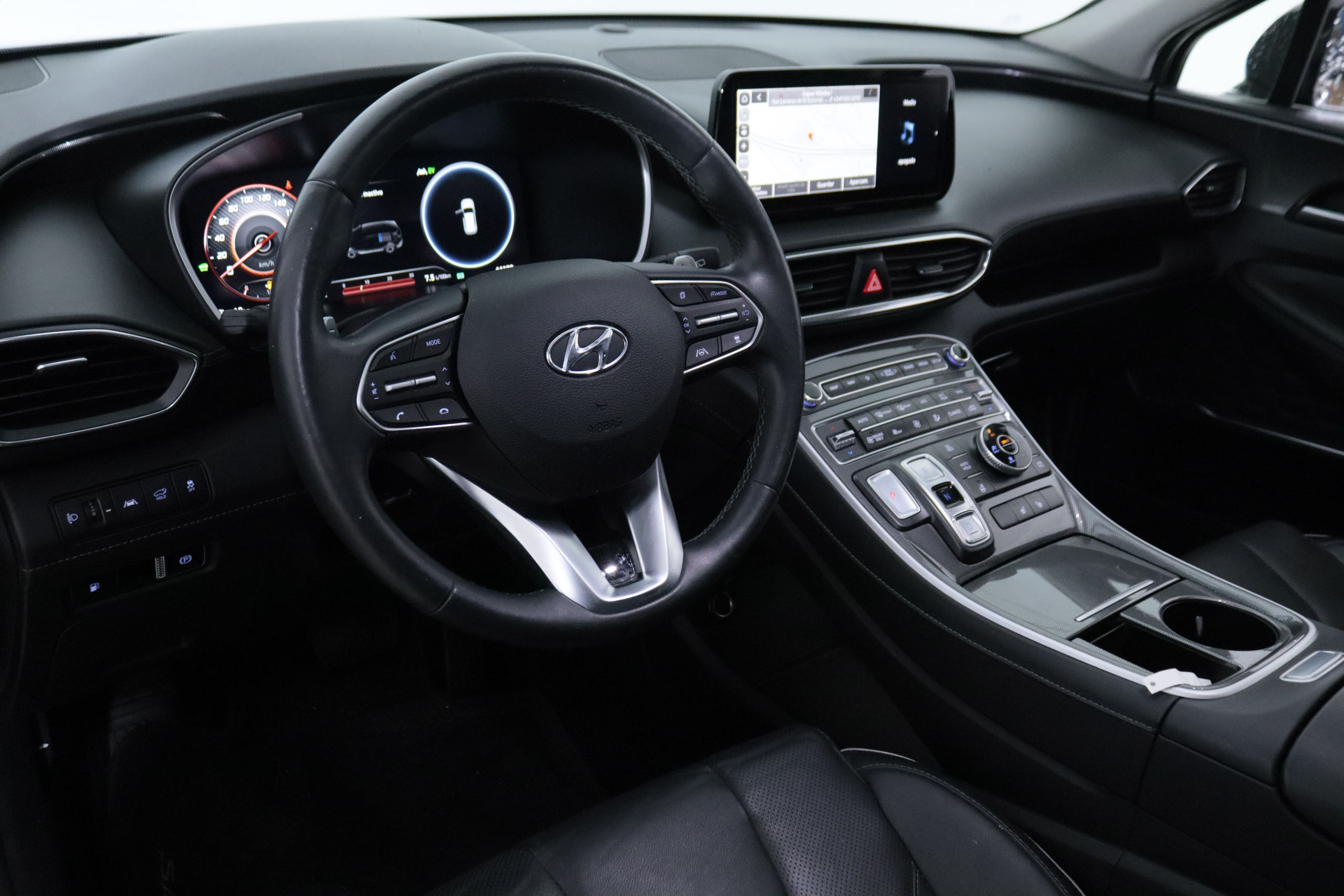 Hyundai Santa Fe 1.6 PHEV TECNO AUTO 265CV 4x4 7 PLAZAS 5P #CUERO, TECHO ELEC PANORAMICO, NAVY foto 17