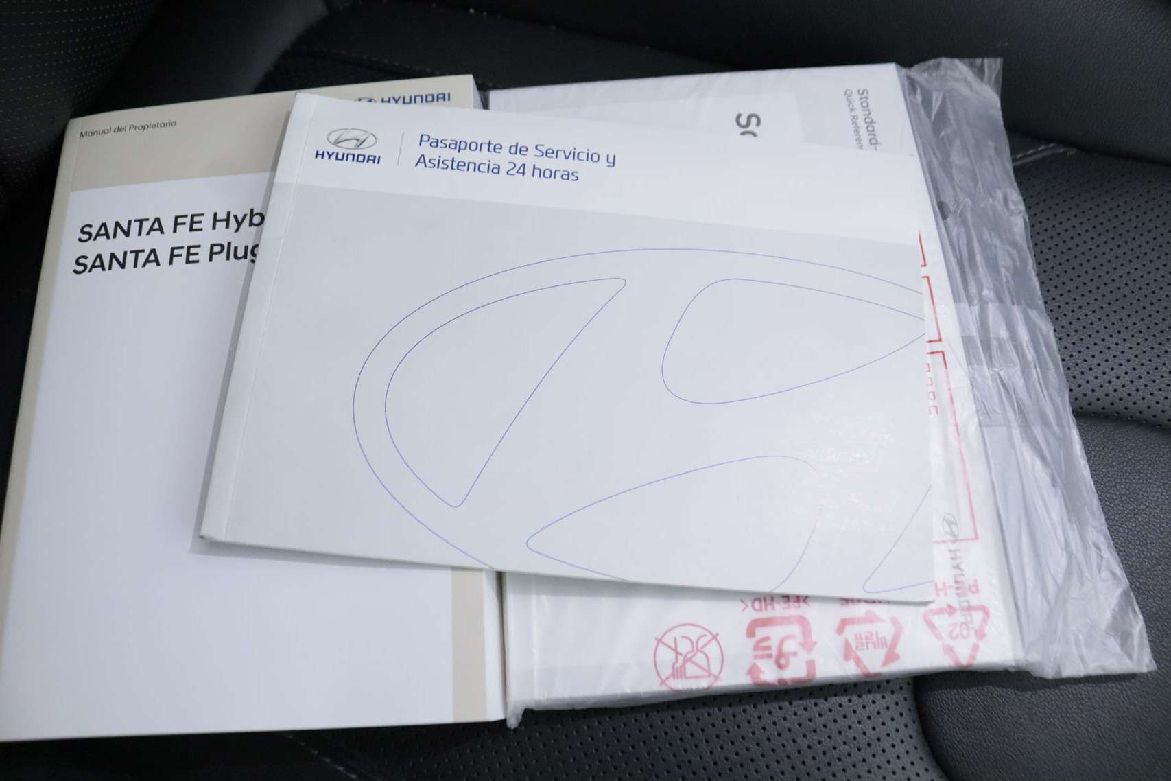 Hyundai Santa Fe 1.6 PHEV TECNO AUTO 265CV 4x4 7 PLAZAS 5P #CUERO, TECHO ELEC PANORAMICO, NAVY foto 37