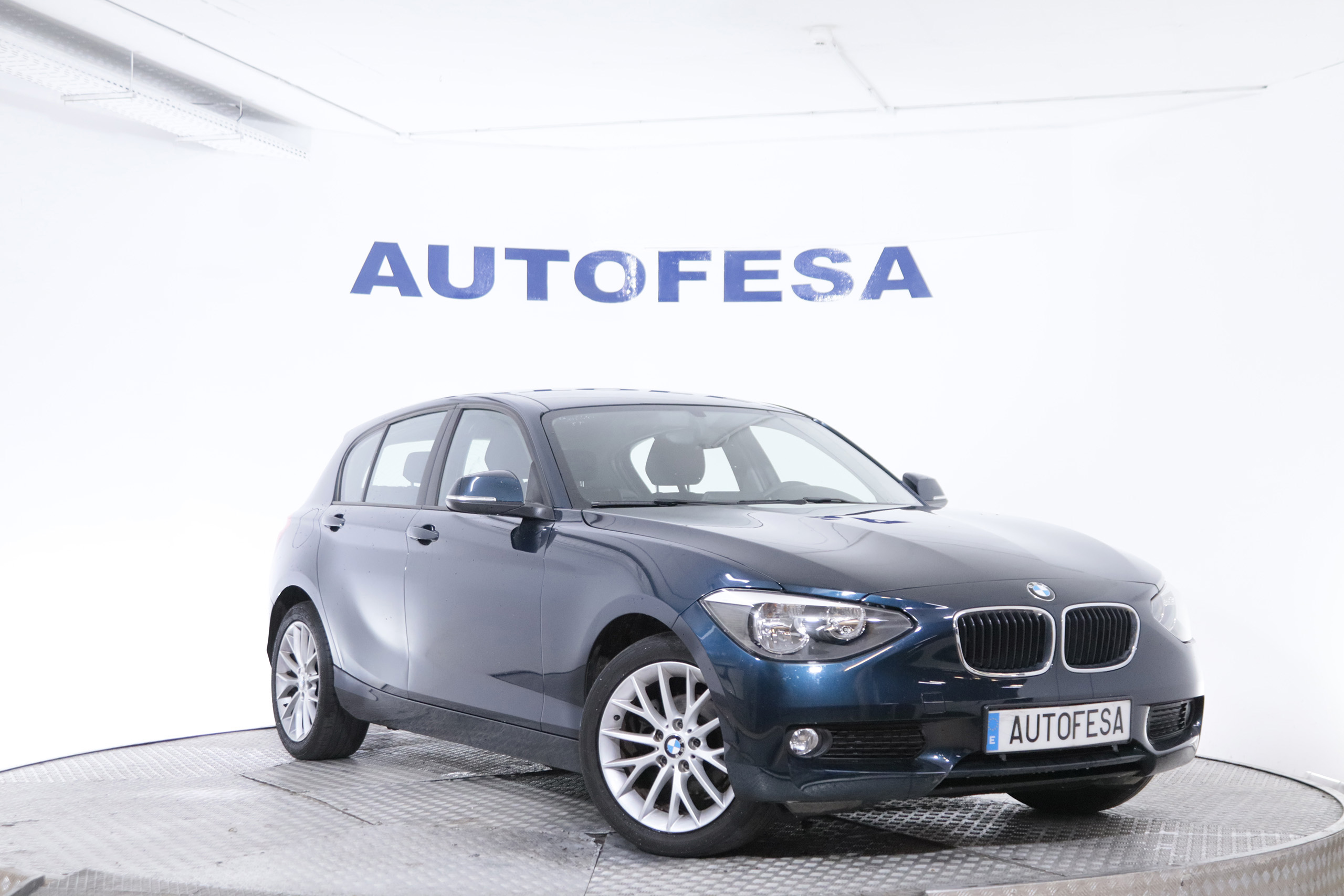 BMW 114D SERIE 1 114D 95CV 5P # NAVY, BLUETOOTH foto 3