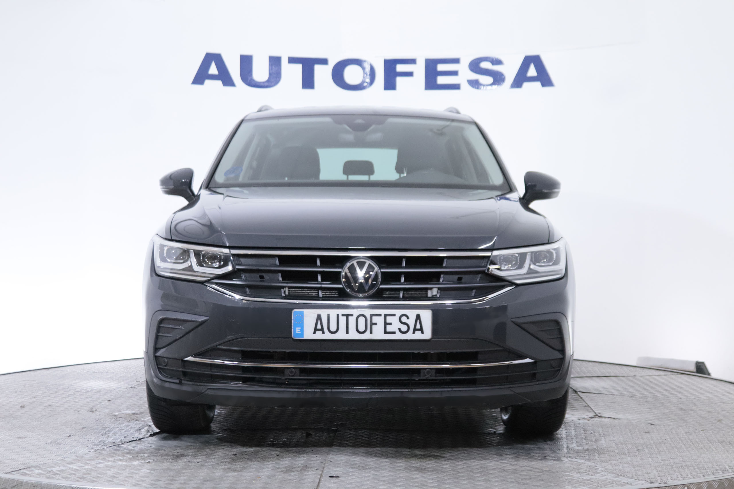 Volkswagen Tiguan 1.4 TSI E-HYBRID LIFE AUTO 245CV 5P #IVA DEDUCIBLE, NAVY, PARKTRONIC foto 2