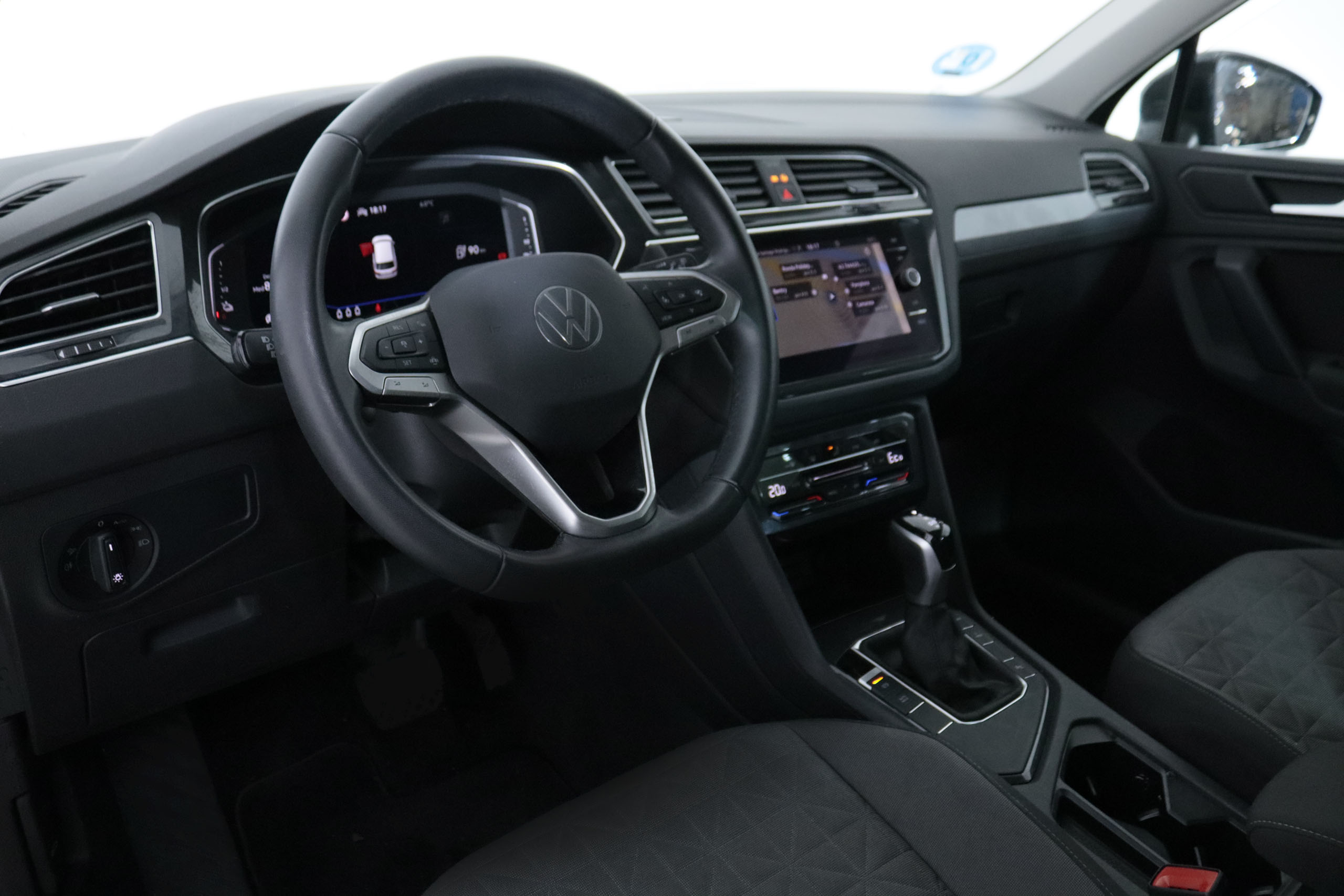 Volkswagen Tiguan 1.4 TSI E-HYBRID LIFE AUTO 245CV 5P #IVA DEDUCIBLE, NAVY, PARKTRONIC foto 11
