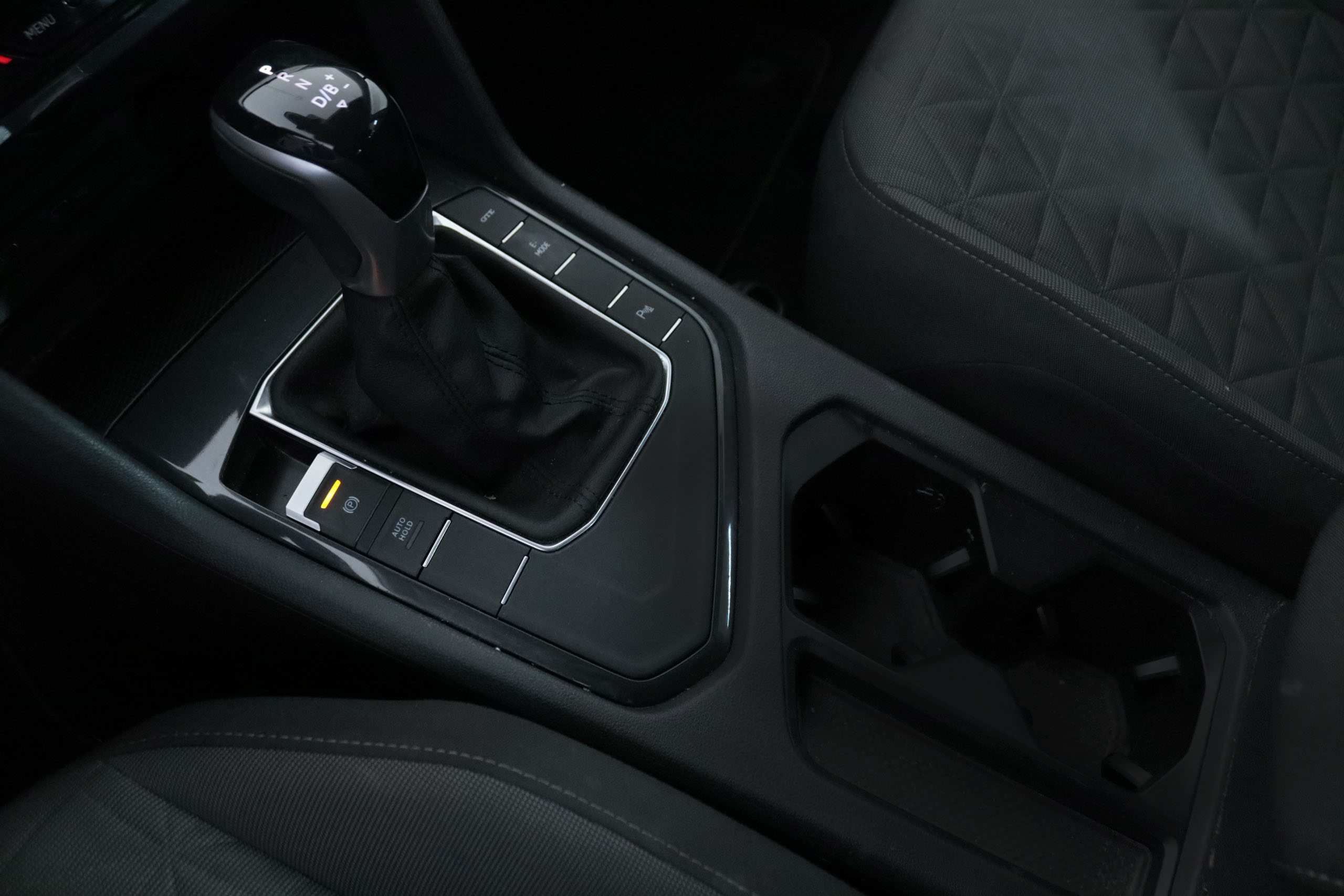 Volkswagen Tiguan 1.4 TSI E-HYBRID LIFE AUTO 245CV 5P #IVA DEDUCIBLE, NAVY, PARKTRONIC foto 15