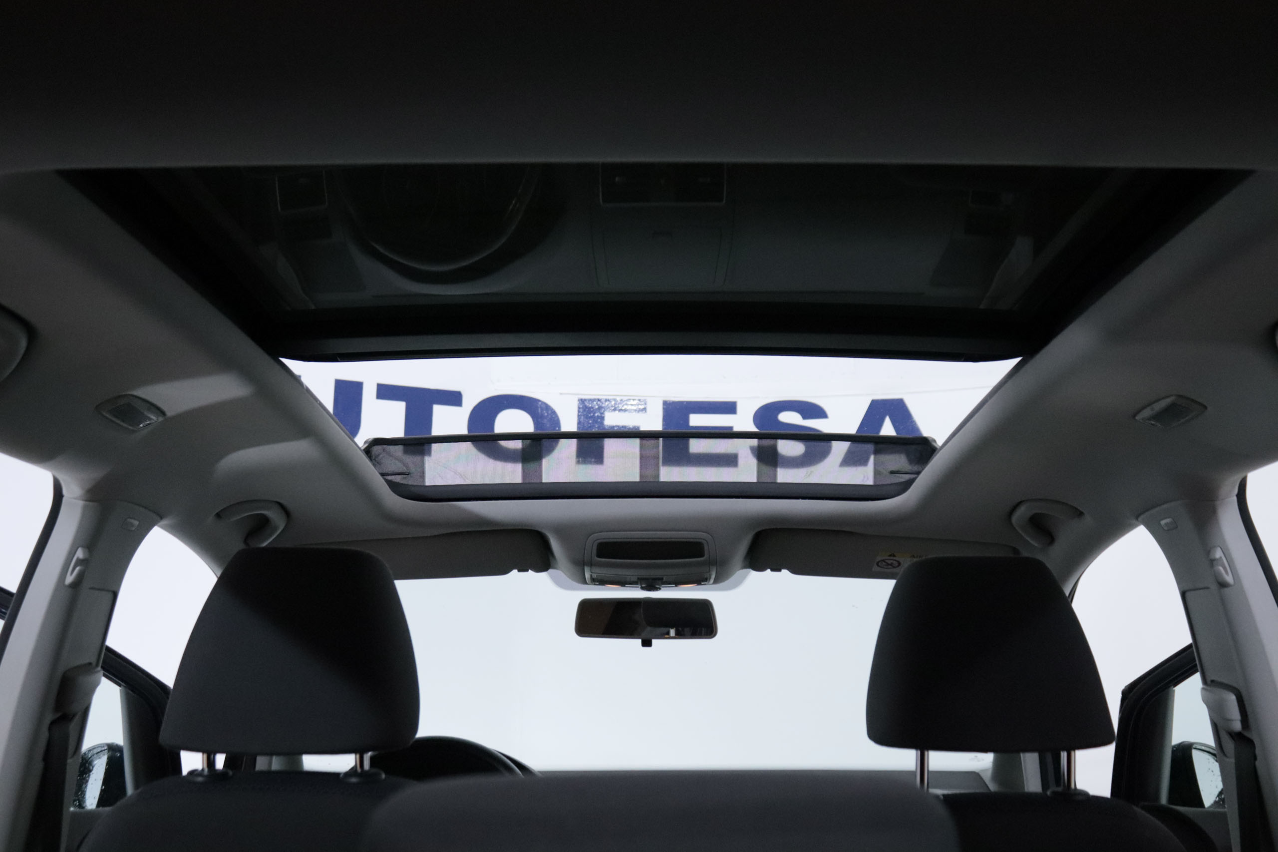 Volkswagen Touran 1.2 TSI EDITION 105CV 7 PLAZAS 5P # TECHO ELEC PANORAMICO foto 14