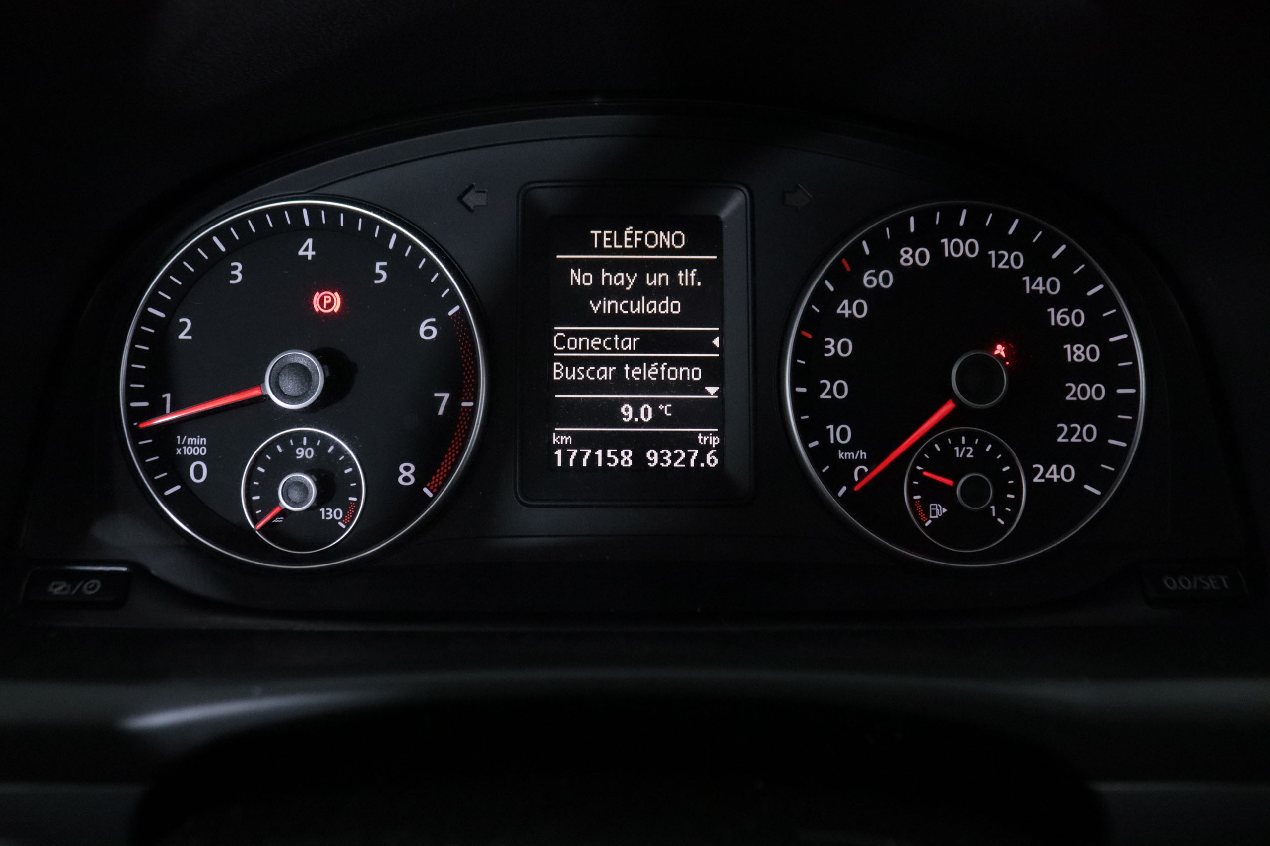 Volkswagen Touran 1.2 TSI EDITION 105CV 7 PLAZAS 5P # TECHO ELEC PANORAMICO foto 20