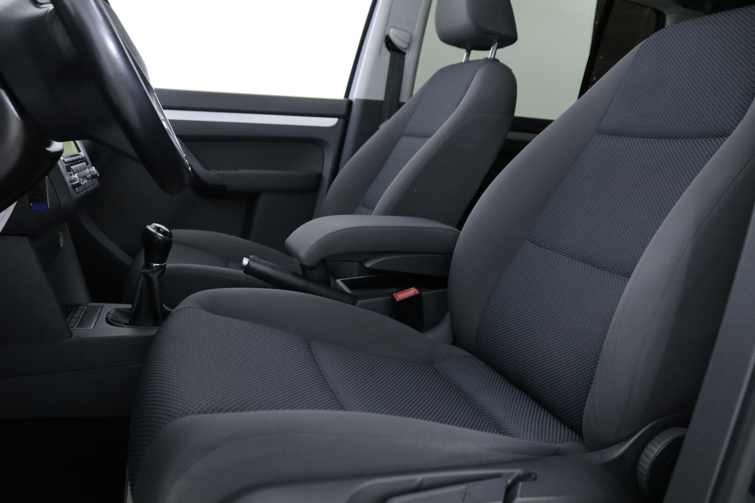 Volkswagen Touran 1.2 TSI EDITION 105CV 7 PLAZAS 5P # TECHO ELEC PANORAMICO foto 21