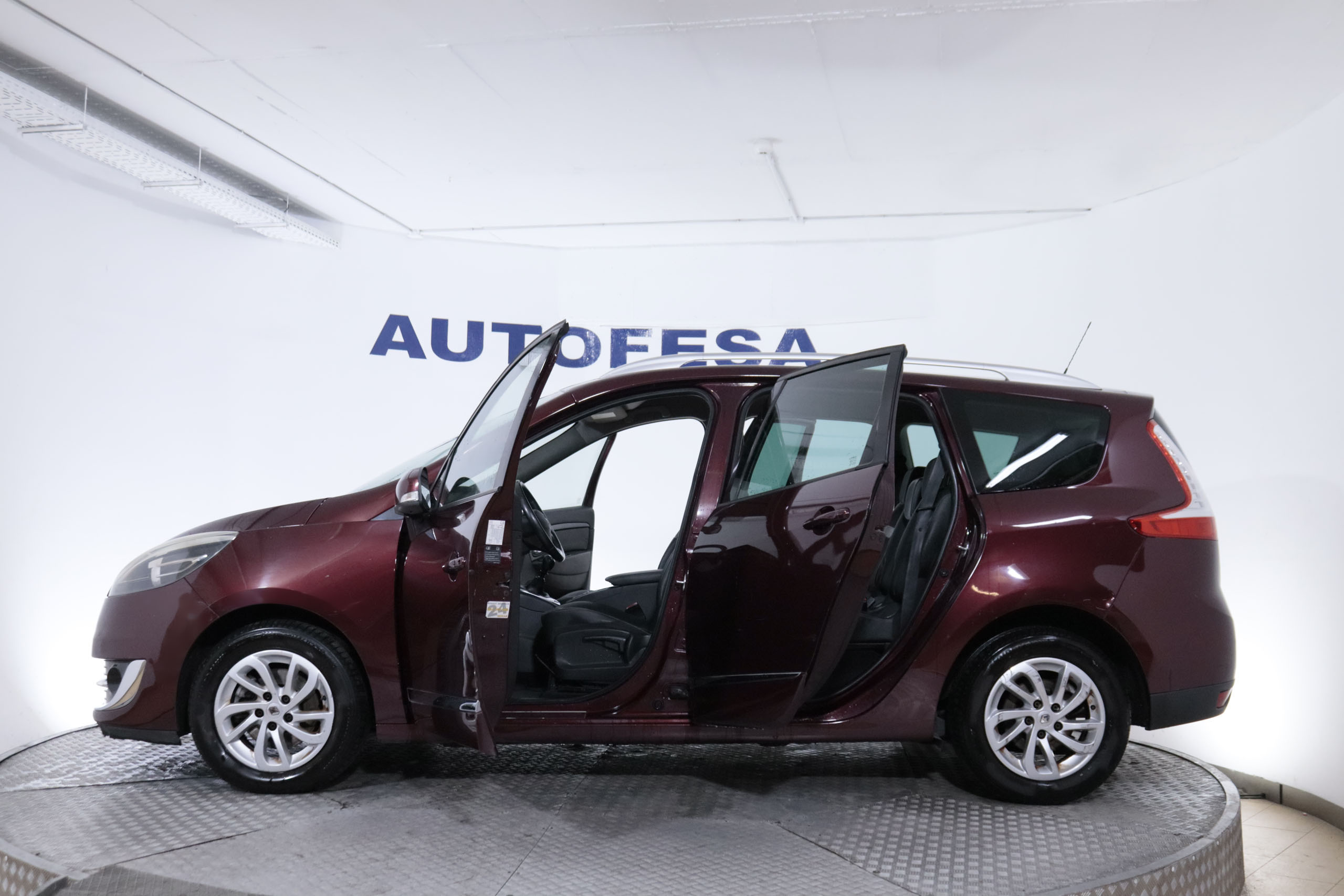 Renault Grand Scenic 1.6 DCI ENERGY DYNAMIQUE 131CV 5P # NAVY, PARKTRONIC foto 11