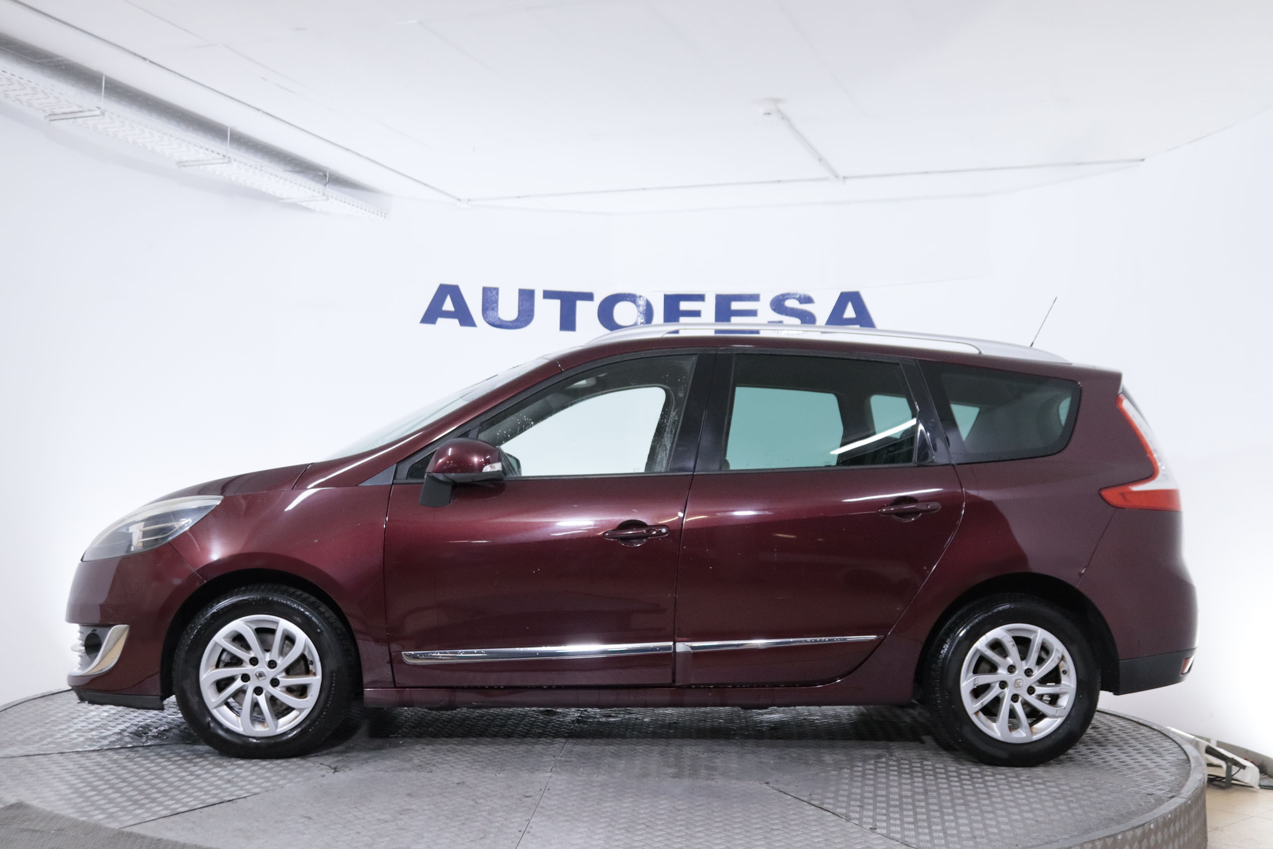Renault Grand Scenic 1.6 DCI ENERGY DYNAMIQUE 131CV 5P # NAVY, PARKTRONIC foto 5