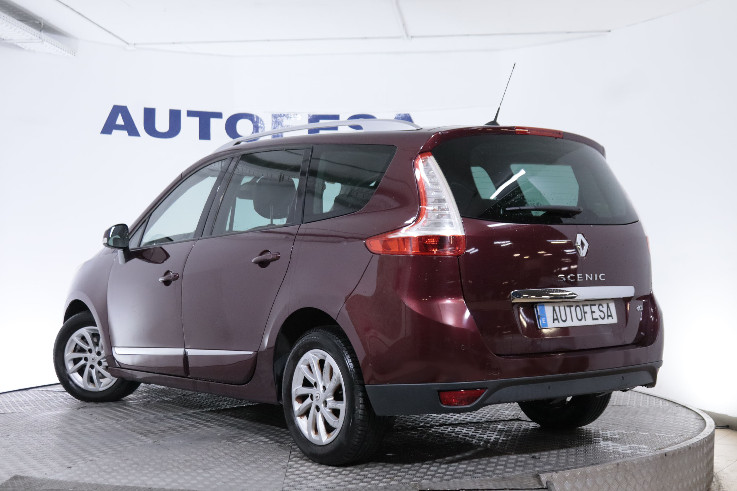 Renault Grand Scenic 1.6 DCI ENERGY DYNAMIQUE 131CV 5P # NAVY, PARKTRONIC foto 9