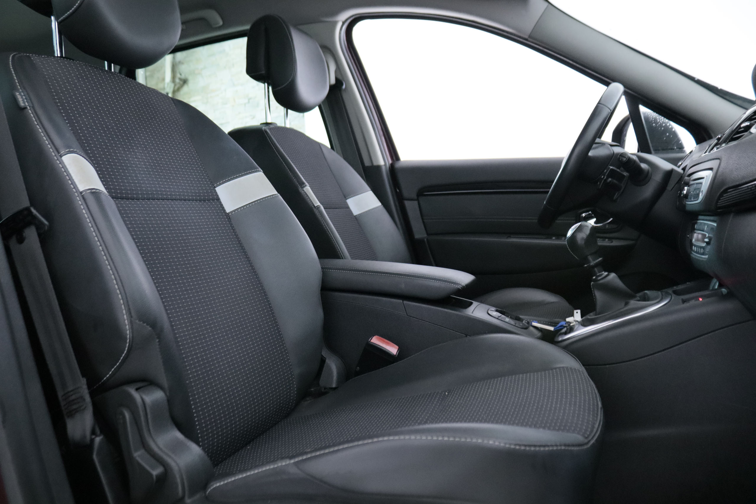 Renault Grand Scenic 1.6 DCI ENERGY DYNAMIQUE 131CV 5P # NAVY, PARKTRONIC foto 21