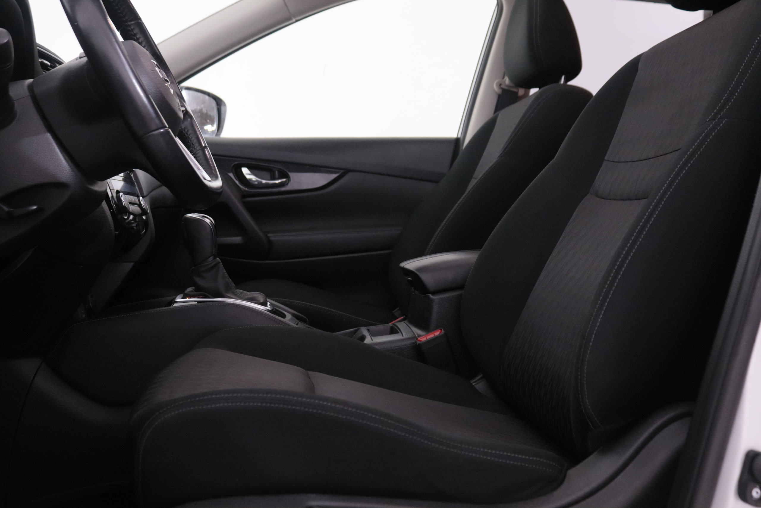 Nissan X-trail 1.3 DIGT N-CONNECTA 160CV AUTO 7 PLAZAS 5P #NAVY, PARKTRONIC foto 23