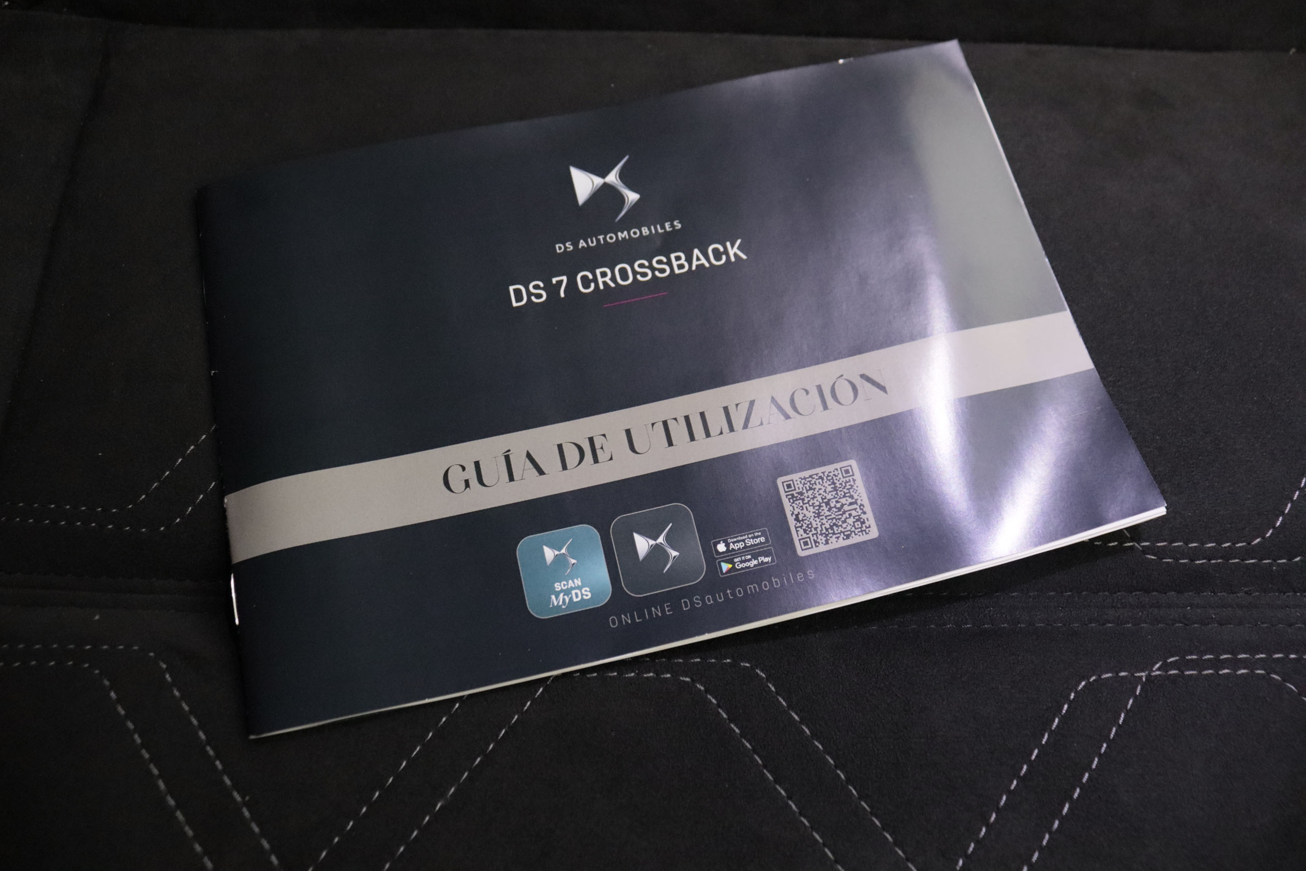 DS DS 7 Crossback CROSSBACK 1.6 E-TENSE 4X4 PERFORMANCE LINE AUTO 300CV 5P # IVA DEDUCIBLE,NAVY,PARKTRONIC foto 29