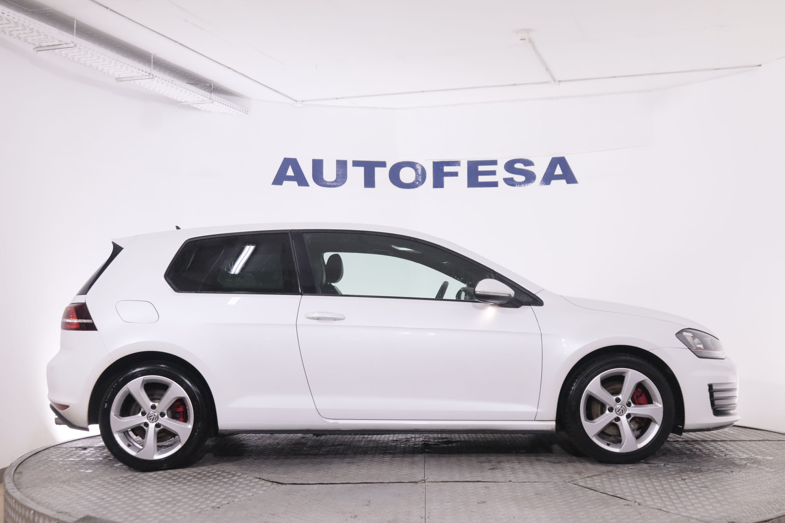 Volkswagen Golf 2.0 TSI DSG GTI 220CV 3P # CUERO, NAVY, PARKTRONIC foto 13