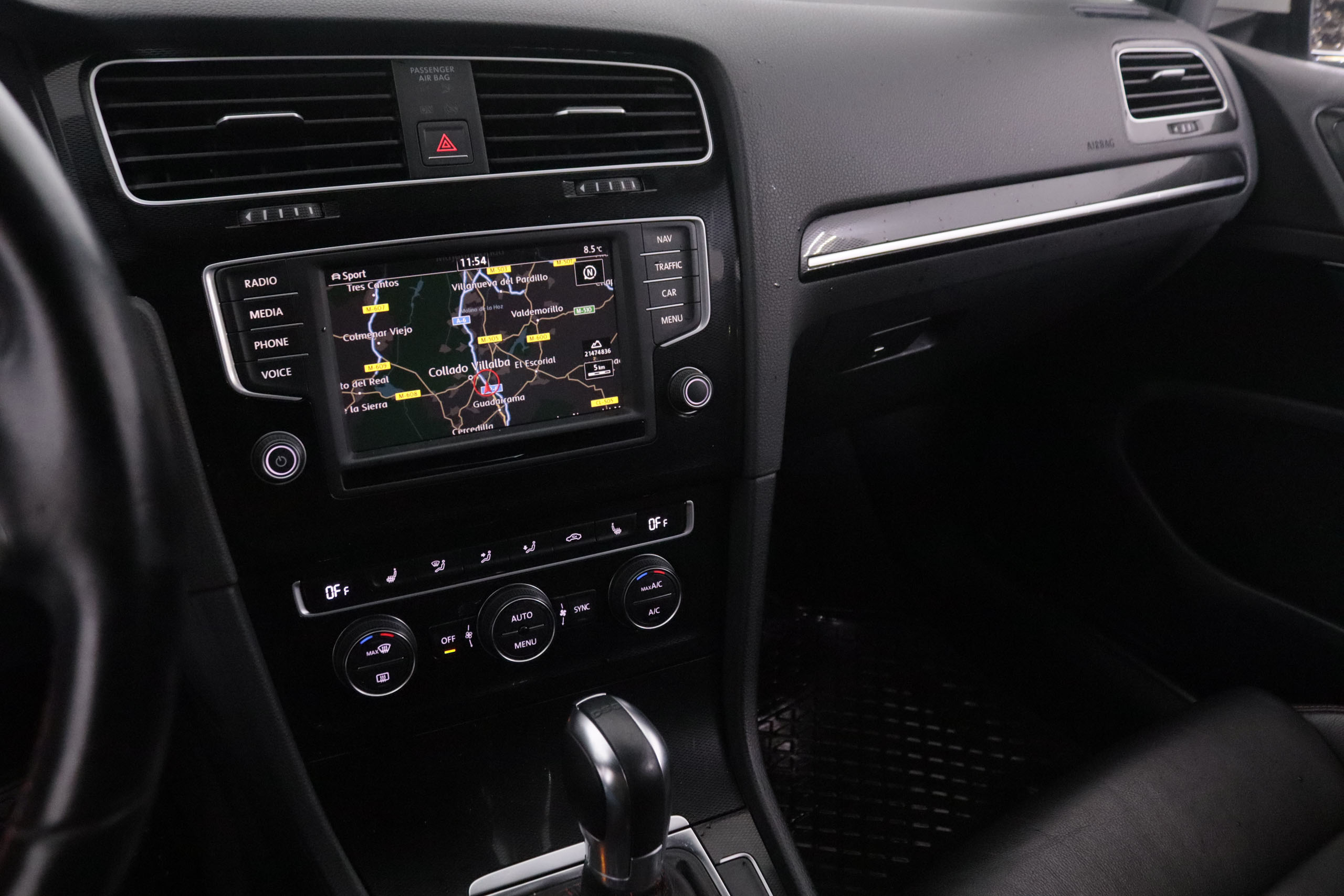 Volkswagen Golf 2.0 TSI DSG GTI 220CV 3P # CUERO, NAVY, PARKTRONIC foto 19