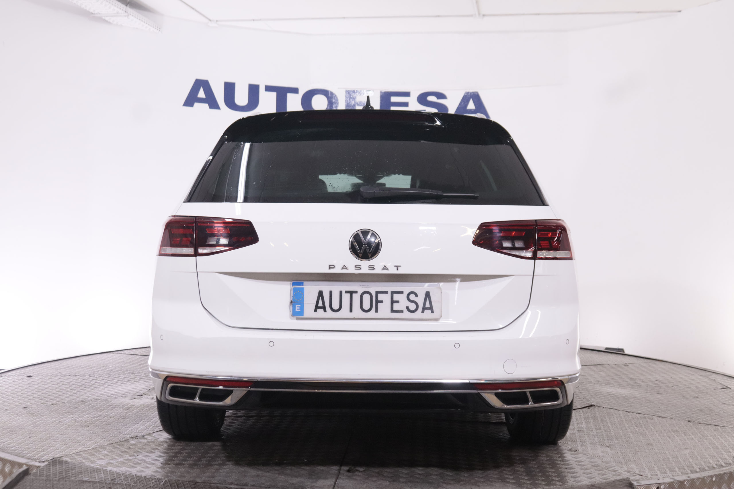 Volkswagen Passat 2.0 TDI VARIANT DSG R-LINE AUTO 150CV 5P # IVA DEDUCIBLE, CUERO, NAVY foto 6