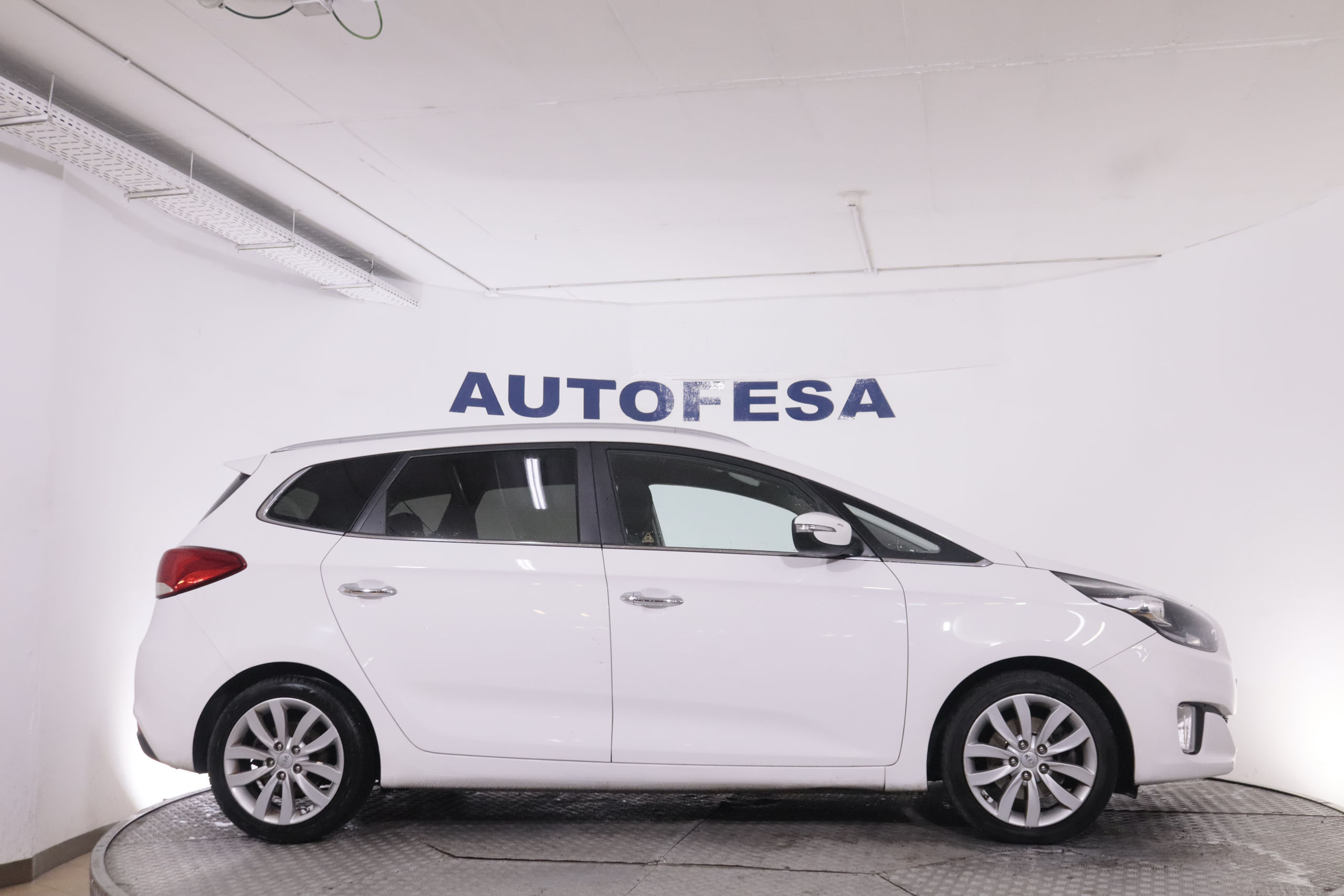 Kia Carens 1.7 CRDI DRIVE 115CV 5P # IVA DEDUCIBLE, NAVY, PARKTRONIC foto 13