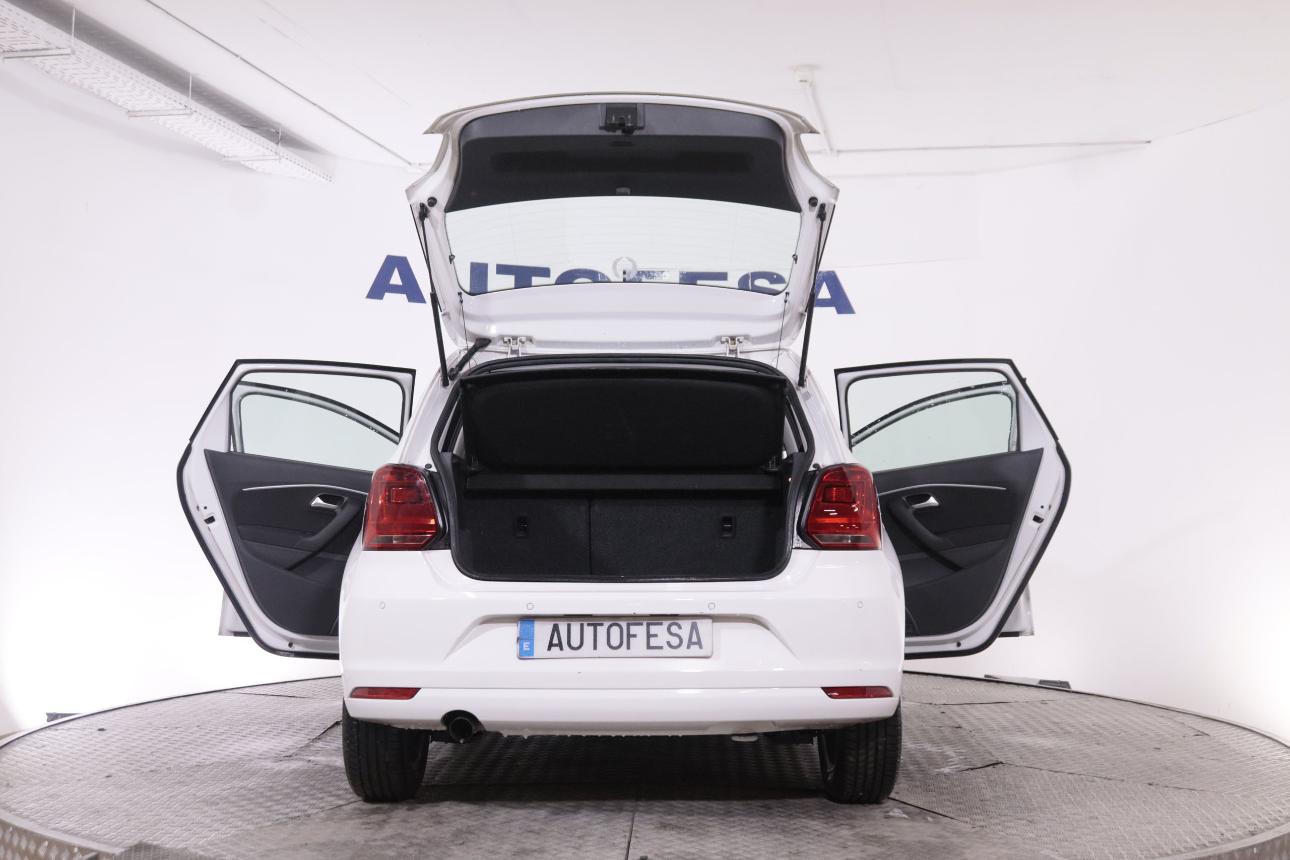 Volkswagen Polo 1.4 TDI ADVANCE DSG AUTO 90CV 5P # TECHO ELECTRICO, NAVY foto 10