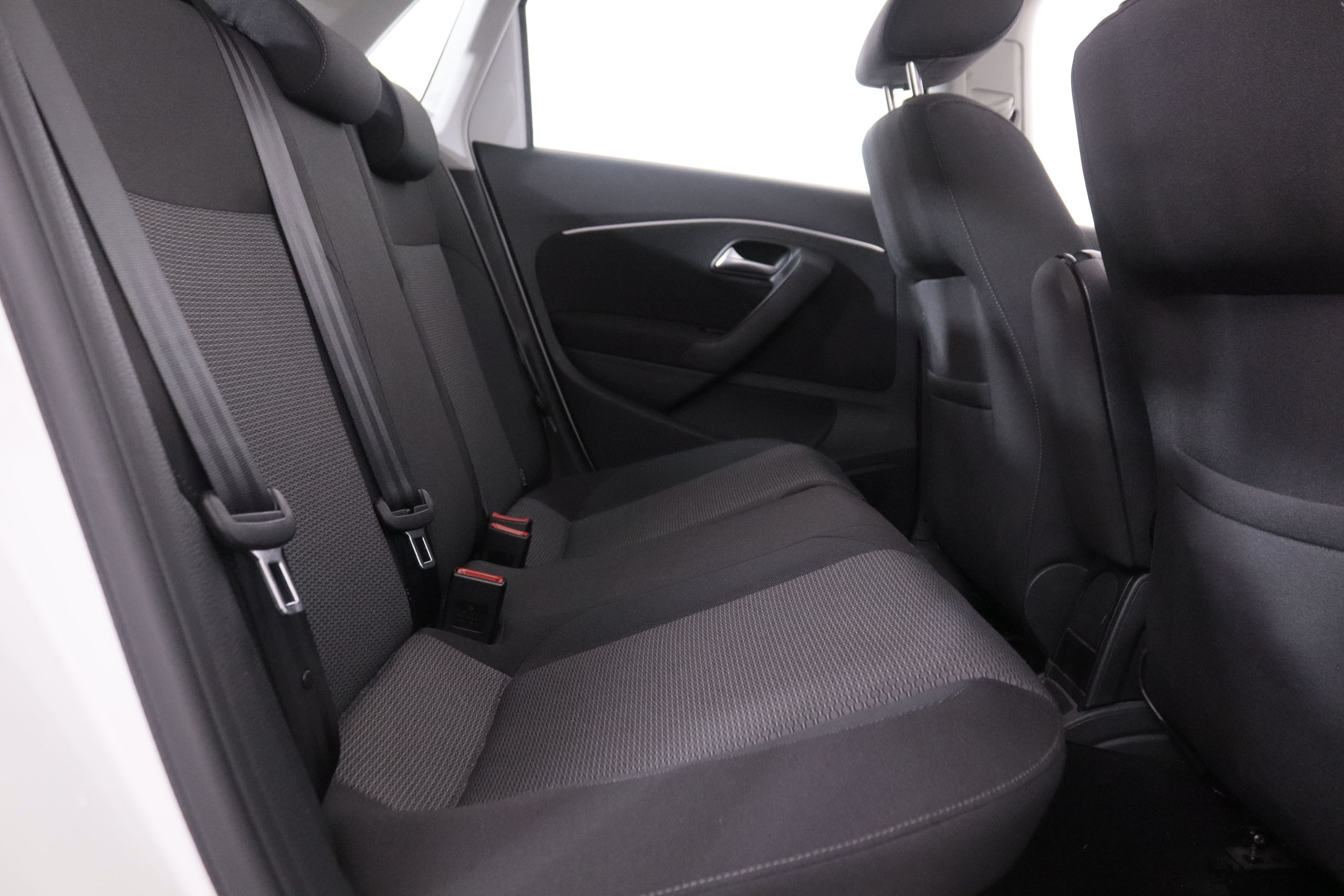 Volkswagen Polo 1.4 TDI ADVANCE DSG AUTO 90CV 5P # TECHO ELECTRICO, NAVY foto 25